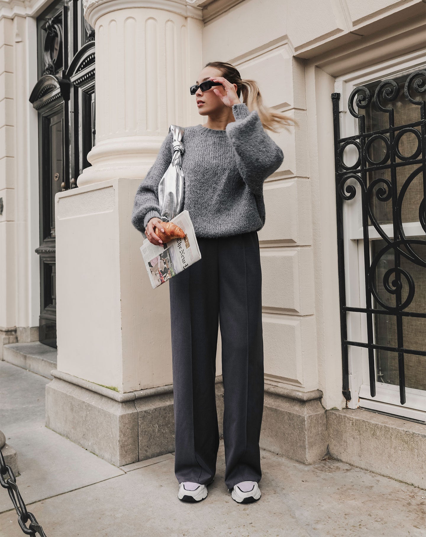 PINTUCK STRAIGHT LEG PANTALON DONKERGRIJS
