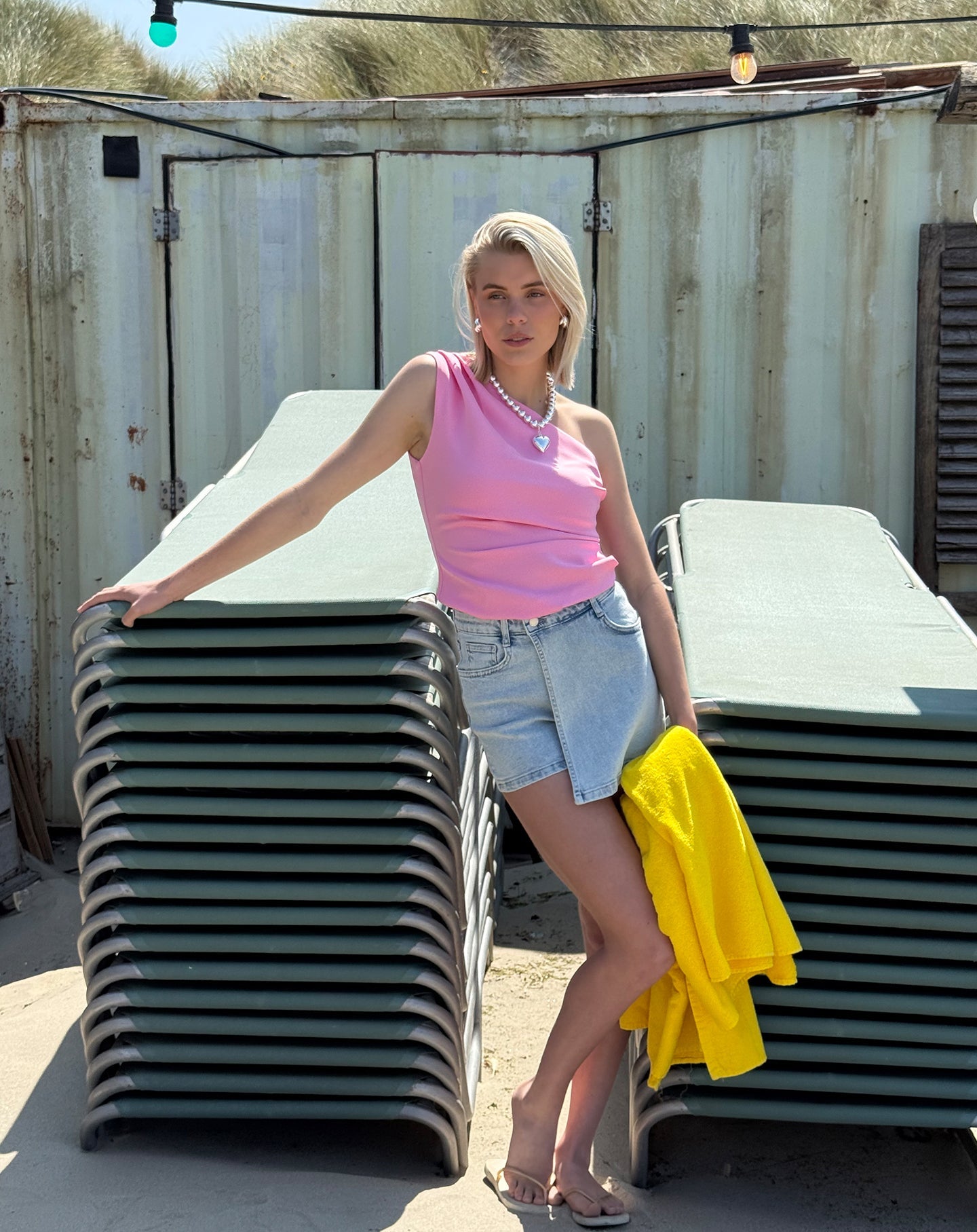 SOFIA ONE SHOULDER RUCHED TOP ROZE