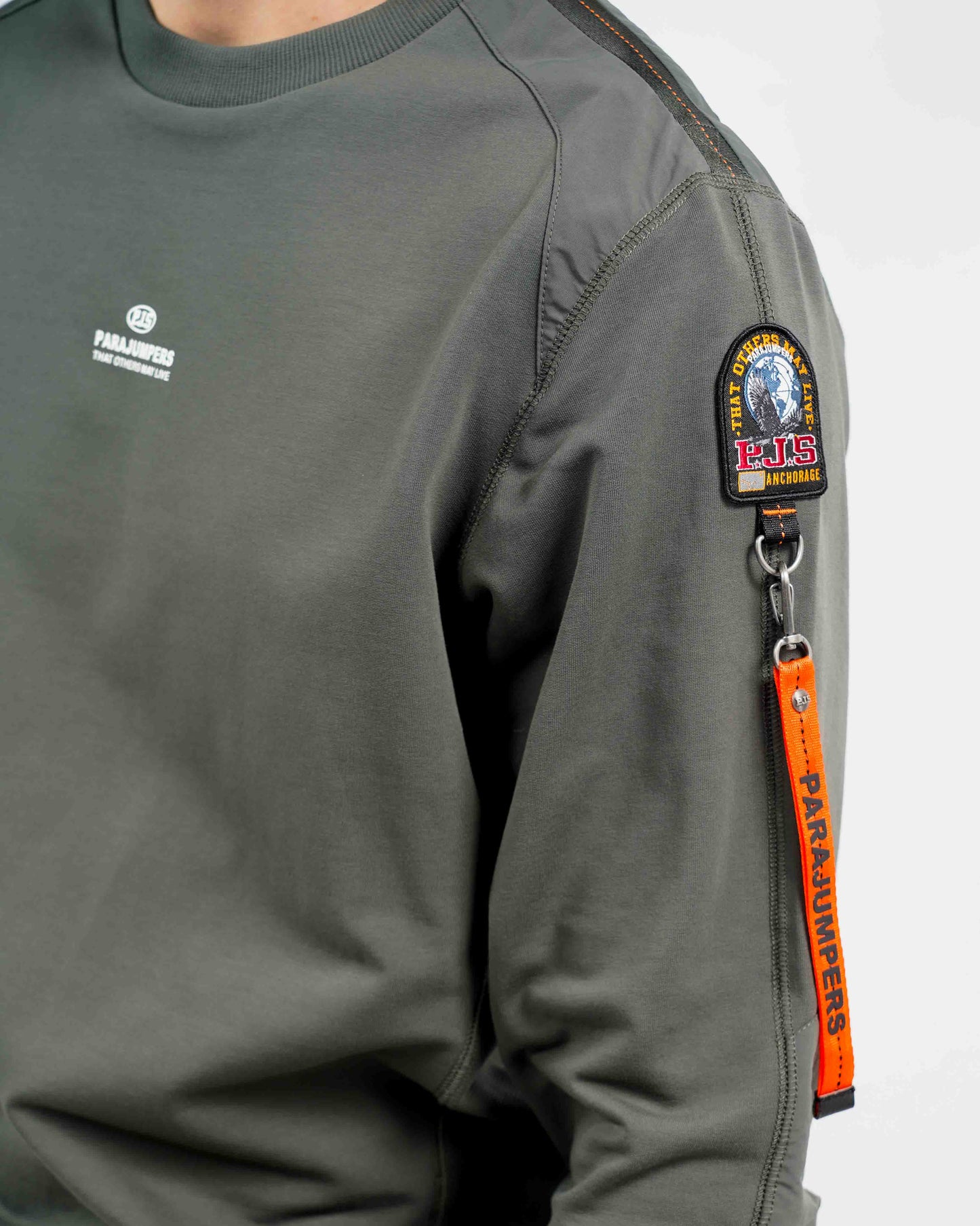 Sabre Basic Sweater
