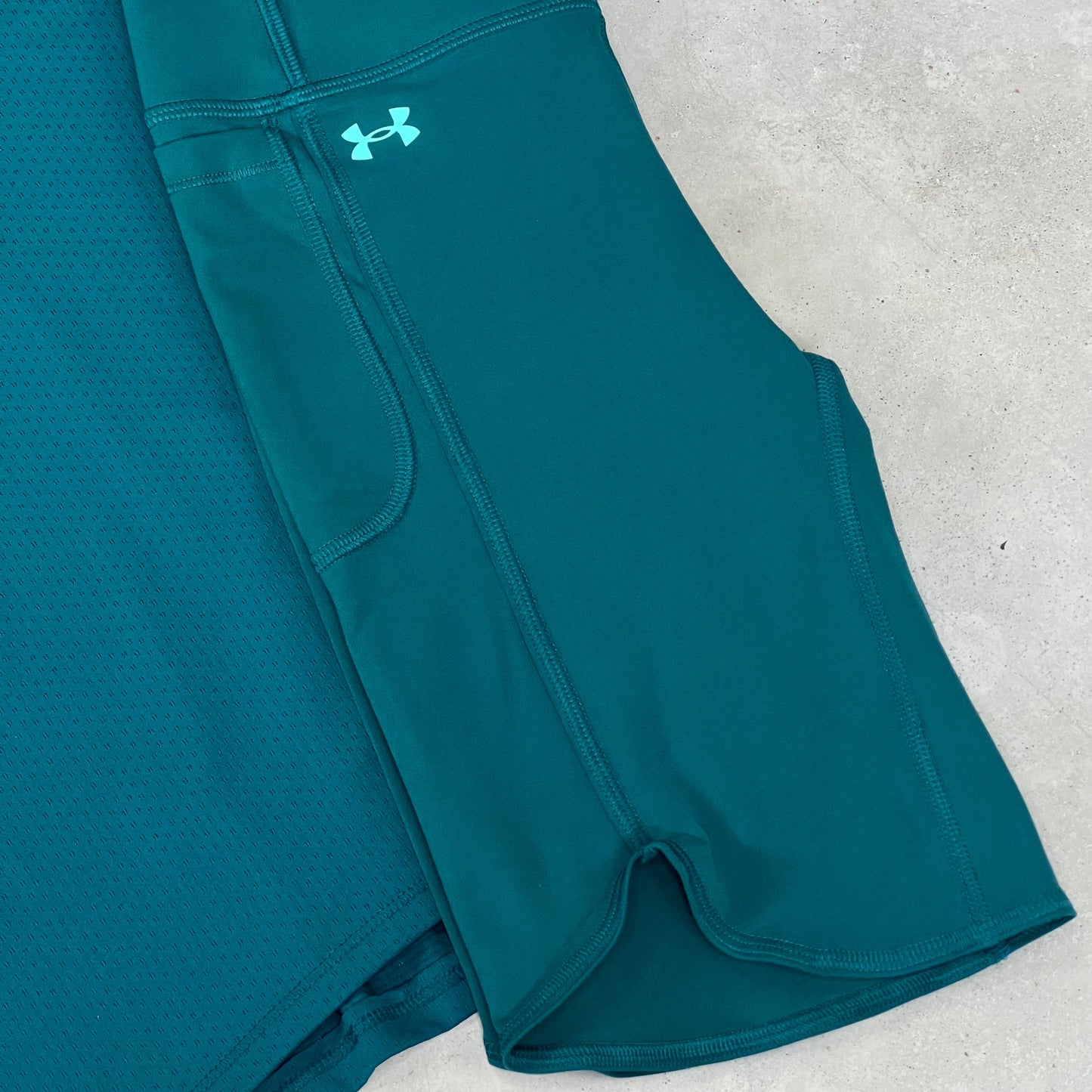Under Armour Shorts Set Grün Damen