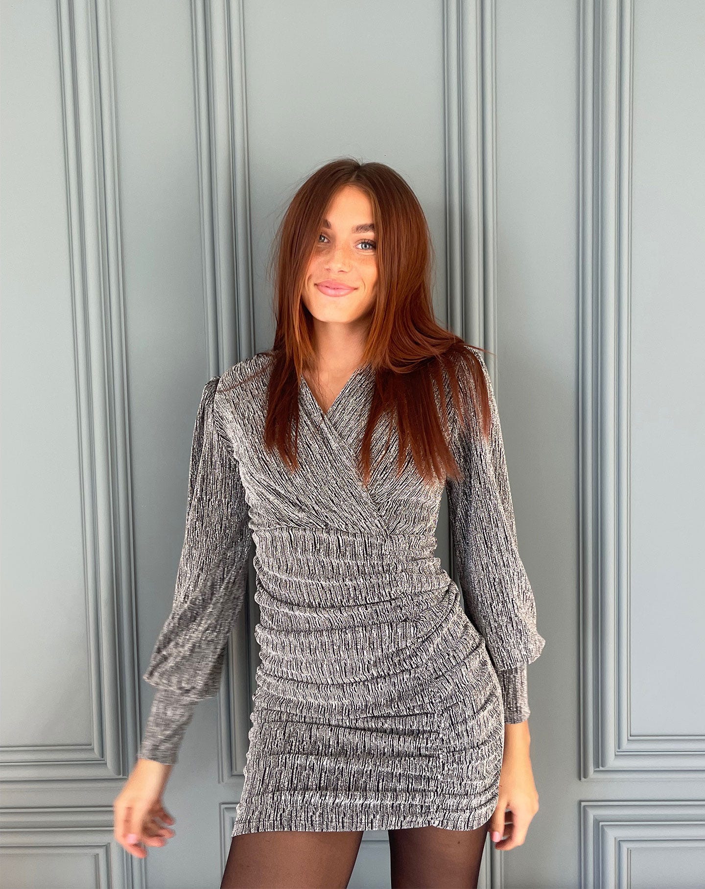 MAE GLITTER DRESS ZILVER
