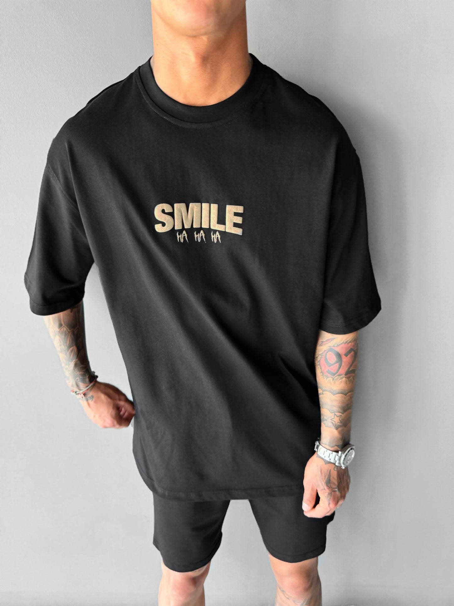 Oversize-T-Shirt mit Smile-Print - Schwarz