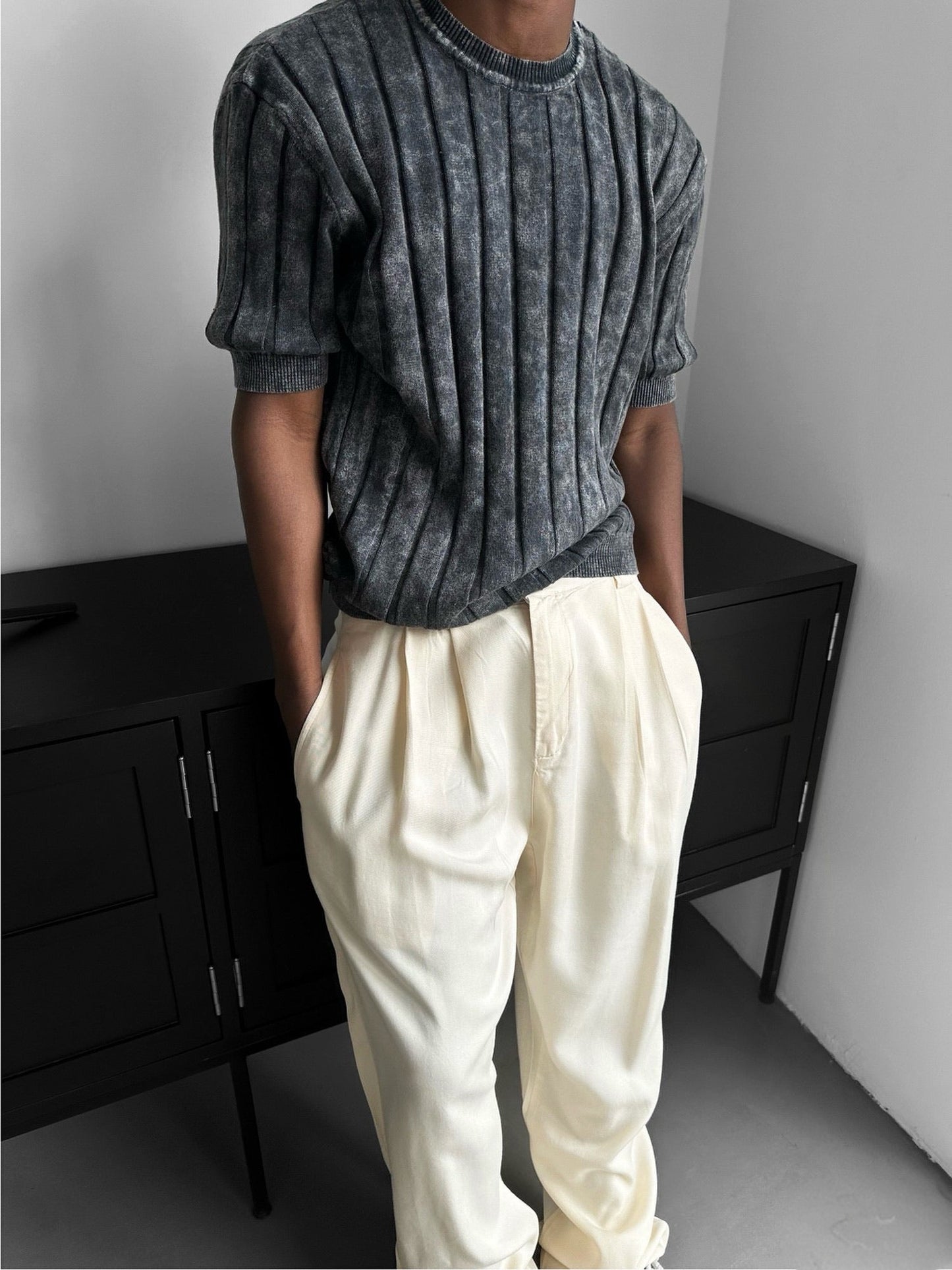 Slim Fit Washed Lines Strick-T-Shirt - Anthrazit