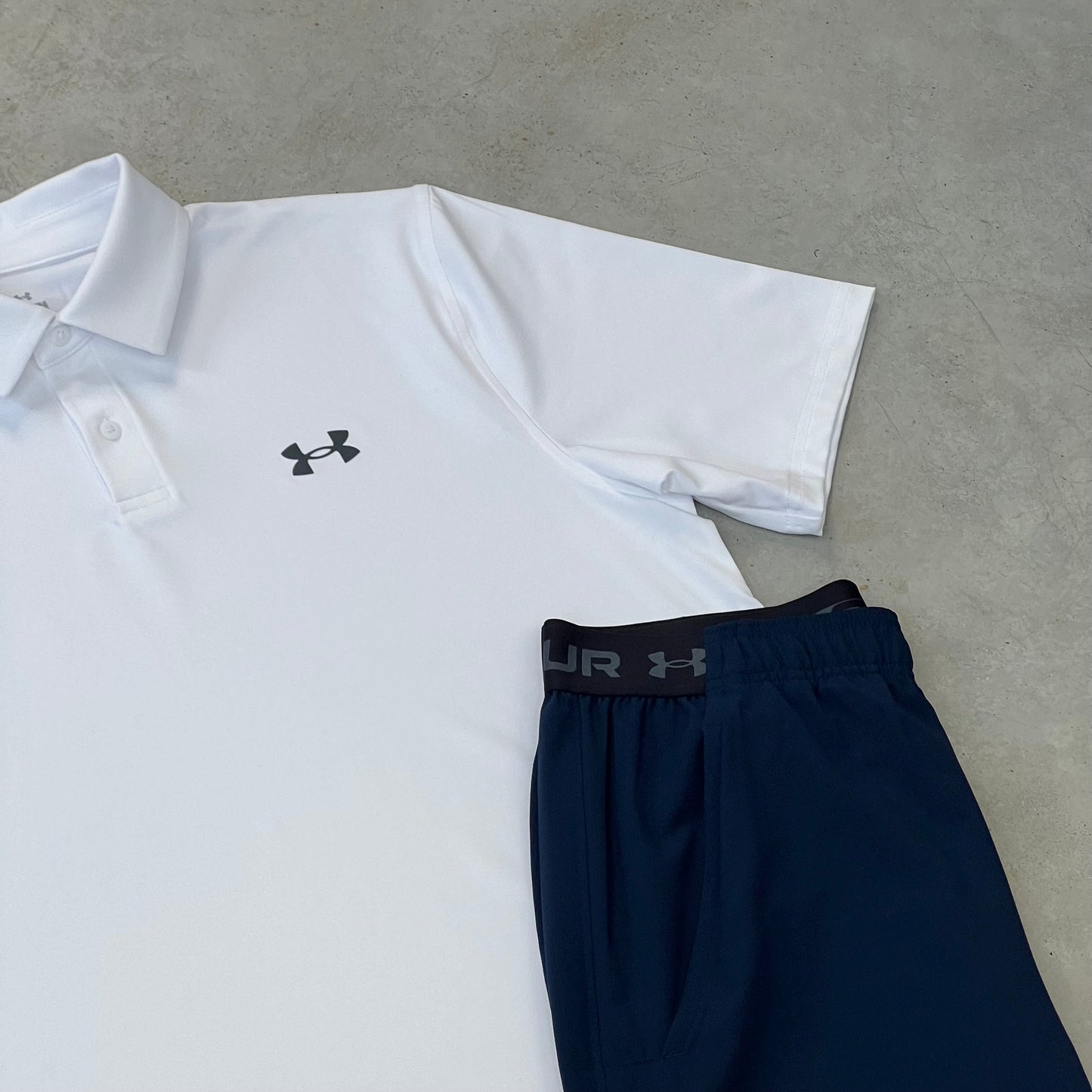 Under Armour Kurzes Polo-Set Marineblau/Weiß
