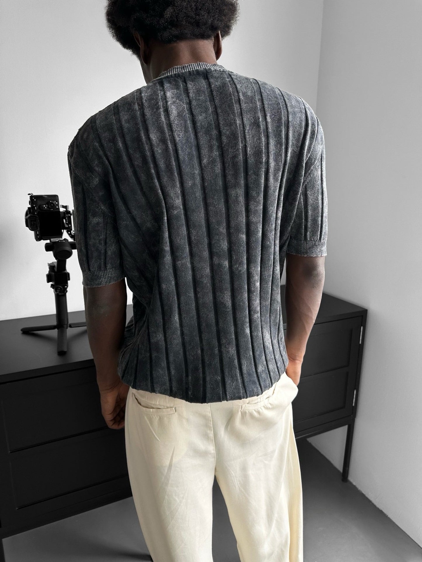 Slim Fit Washed Lines Strick-T-Shirt - Anthrazit