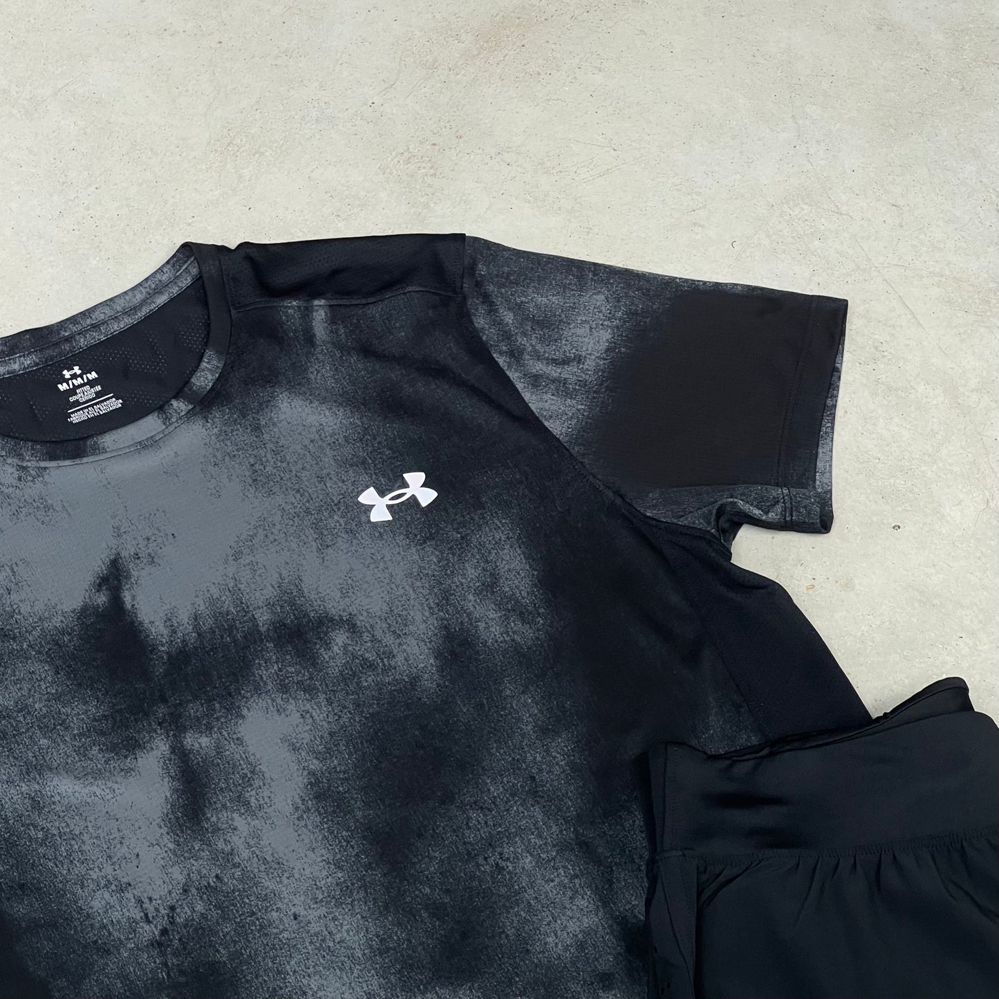 Under Armour Shorts Set Schwarz Reflektierend
