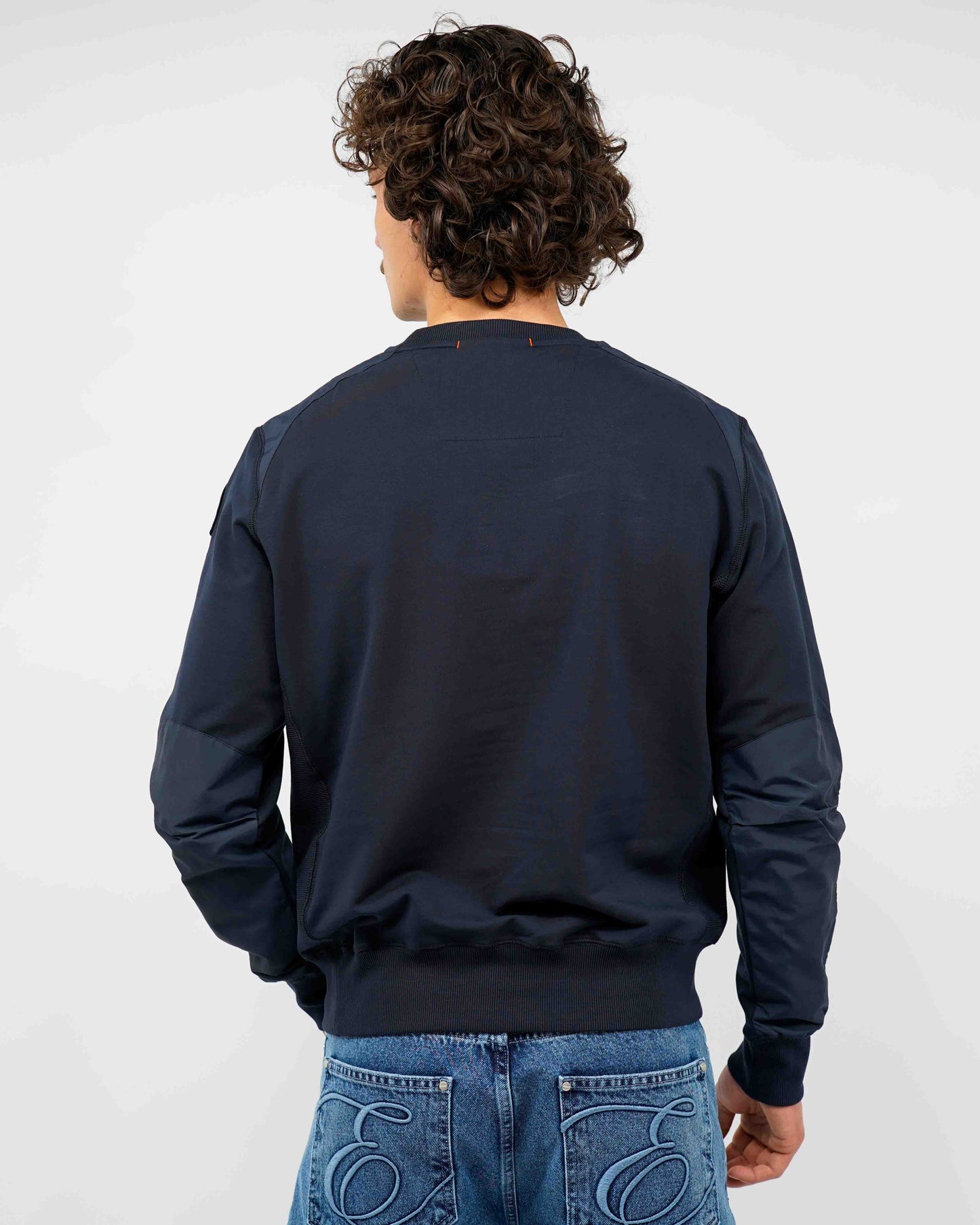Sabre Basic Sweater