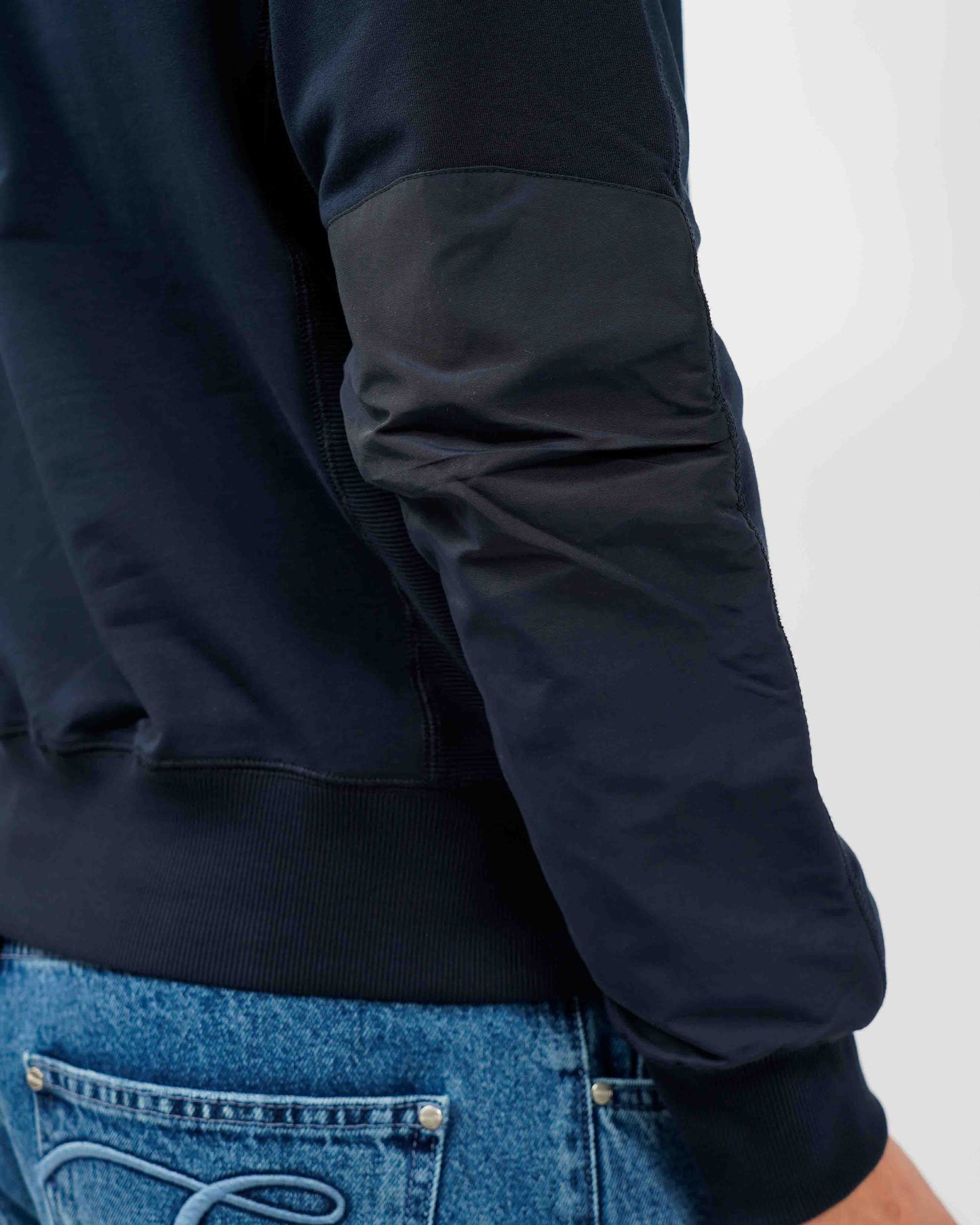 Sabre Basic Sweater