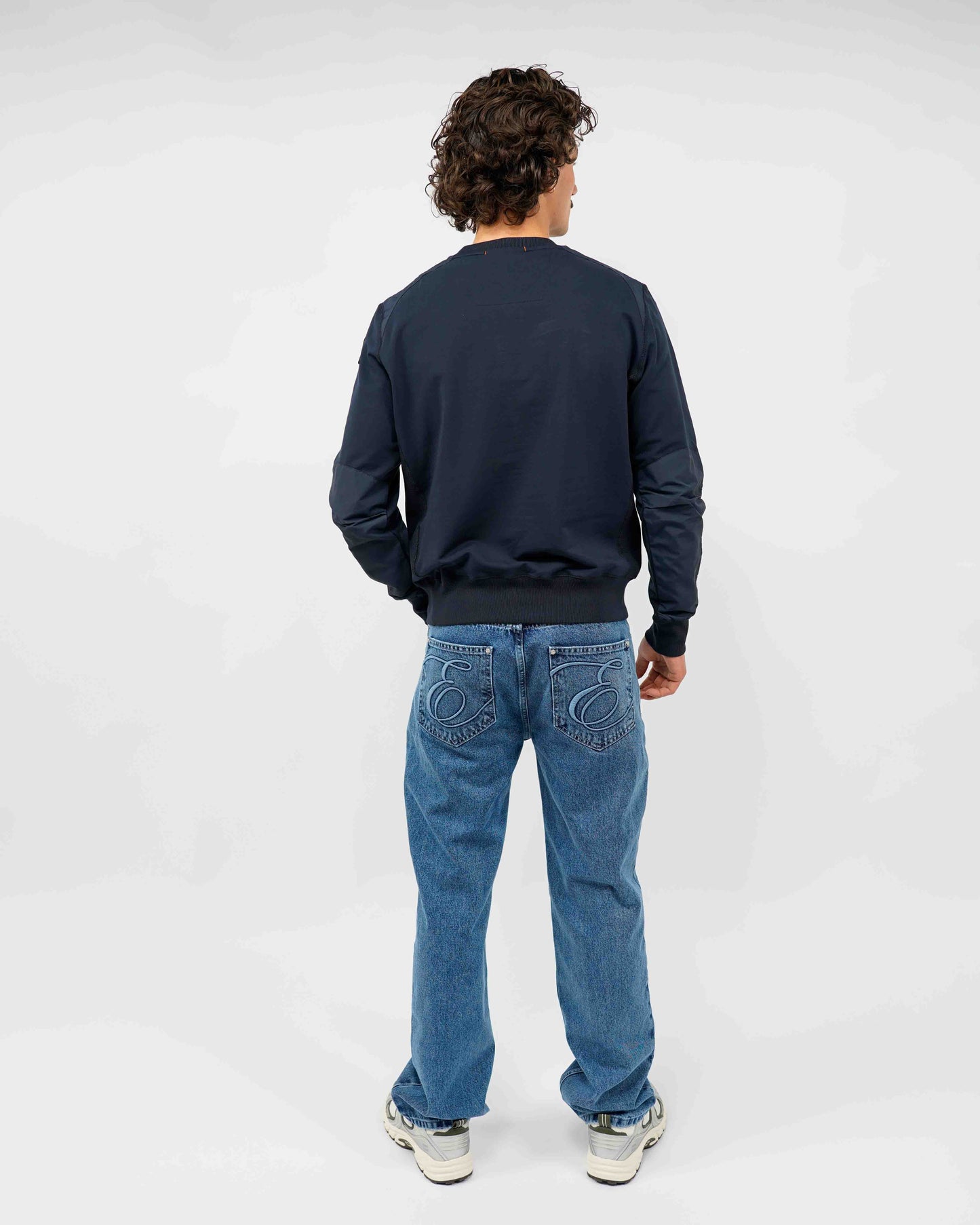 Sabre Basic Sweater