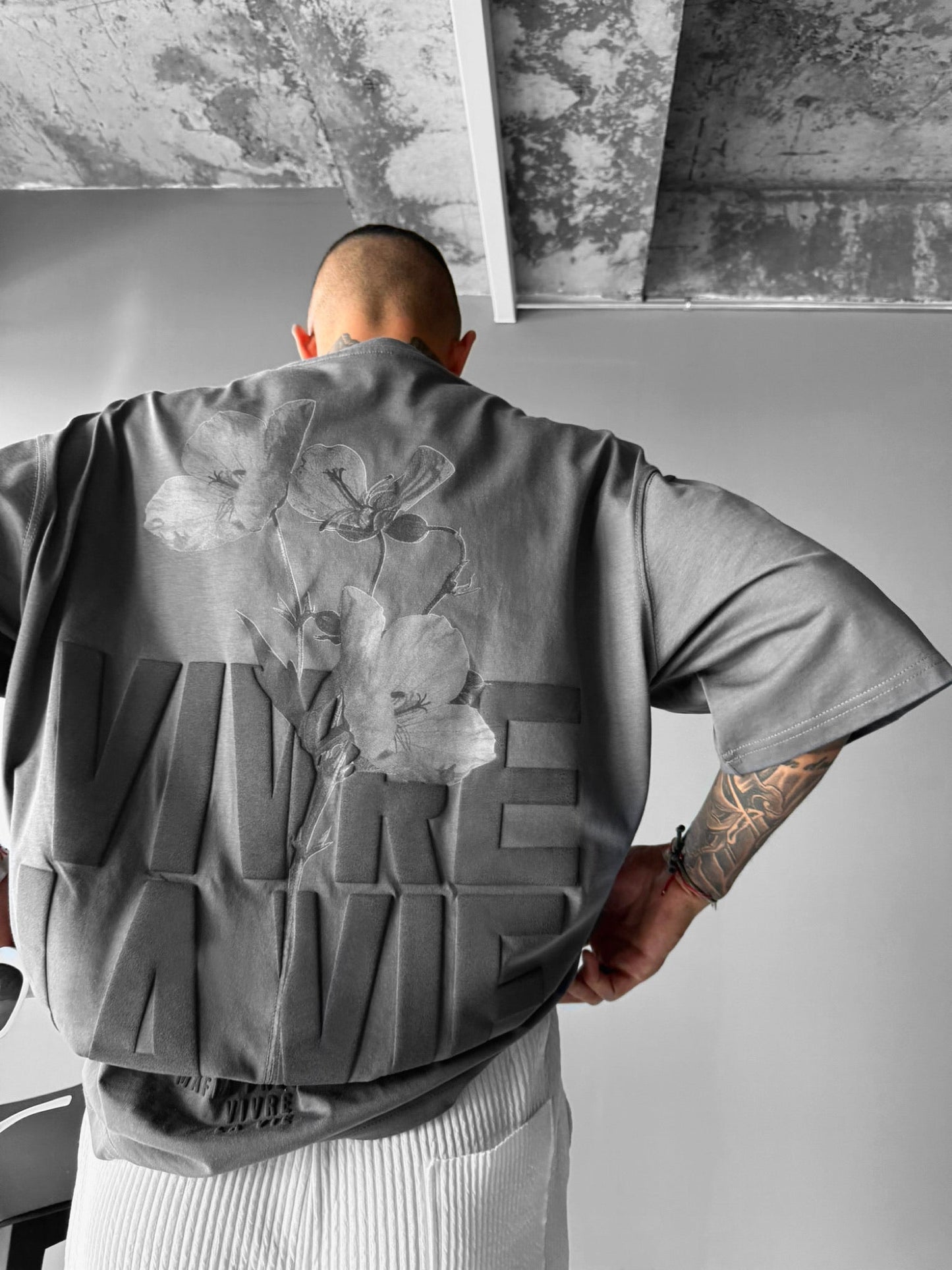 Oversize Vivre la Vie T-Shirt - Anthrazit und Schwarz