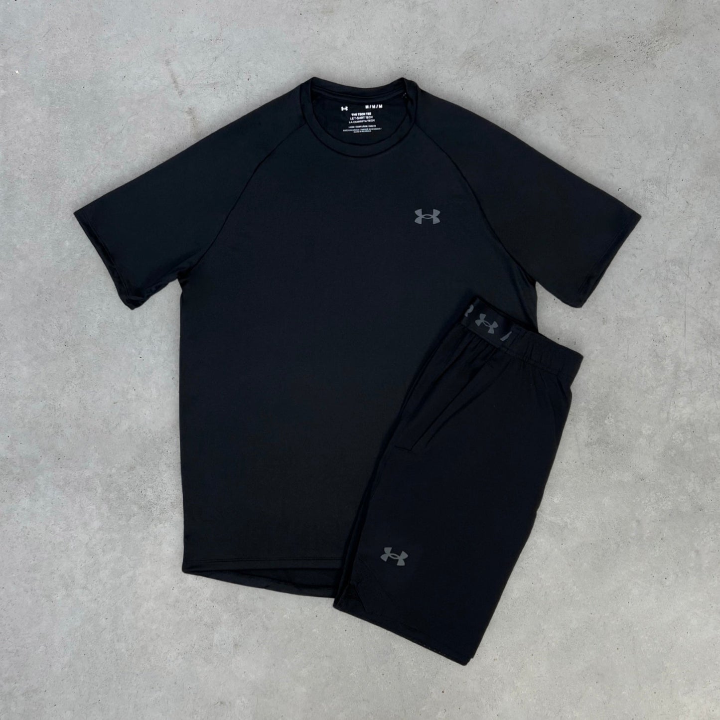 Under Armour Shorts Set Schwarz