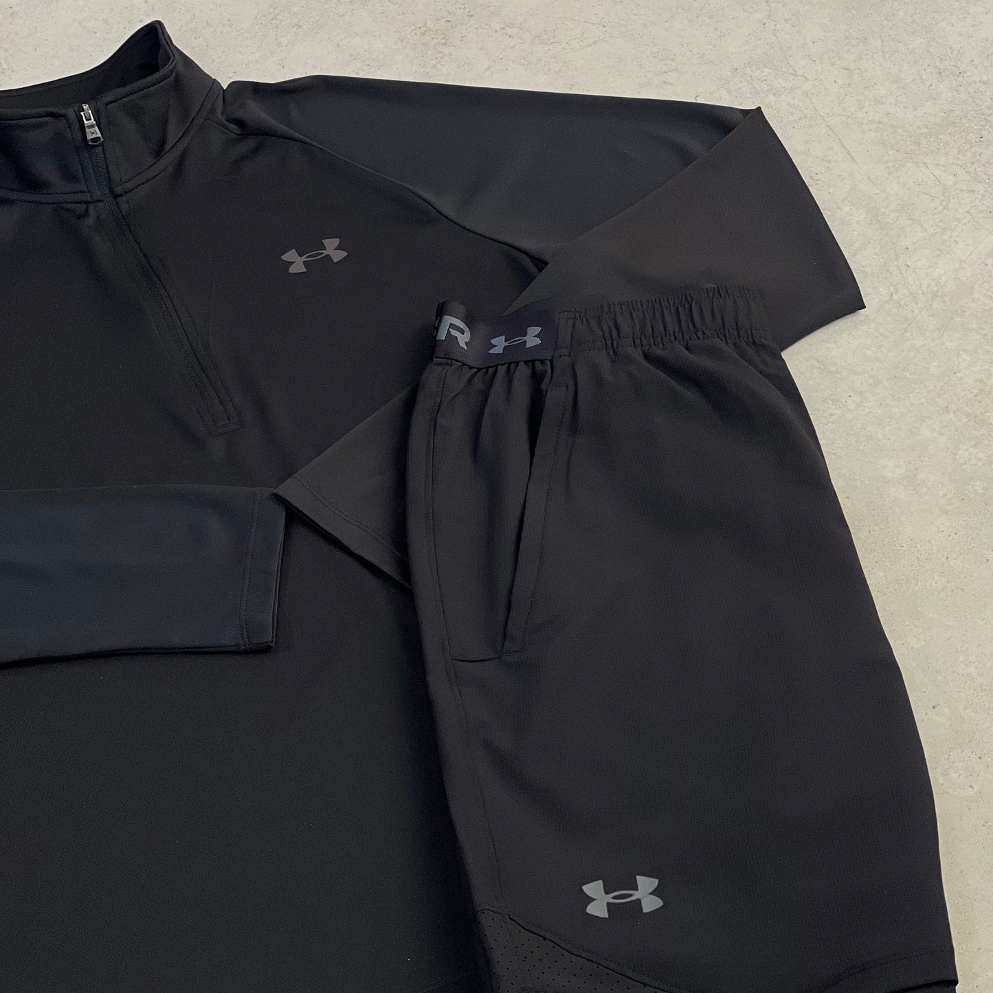 Under Armour Half-Zip Set Schwarz