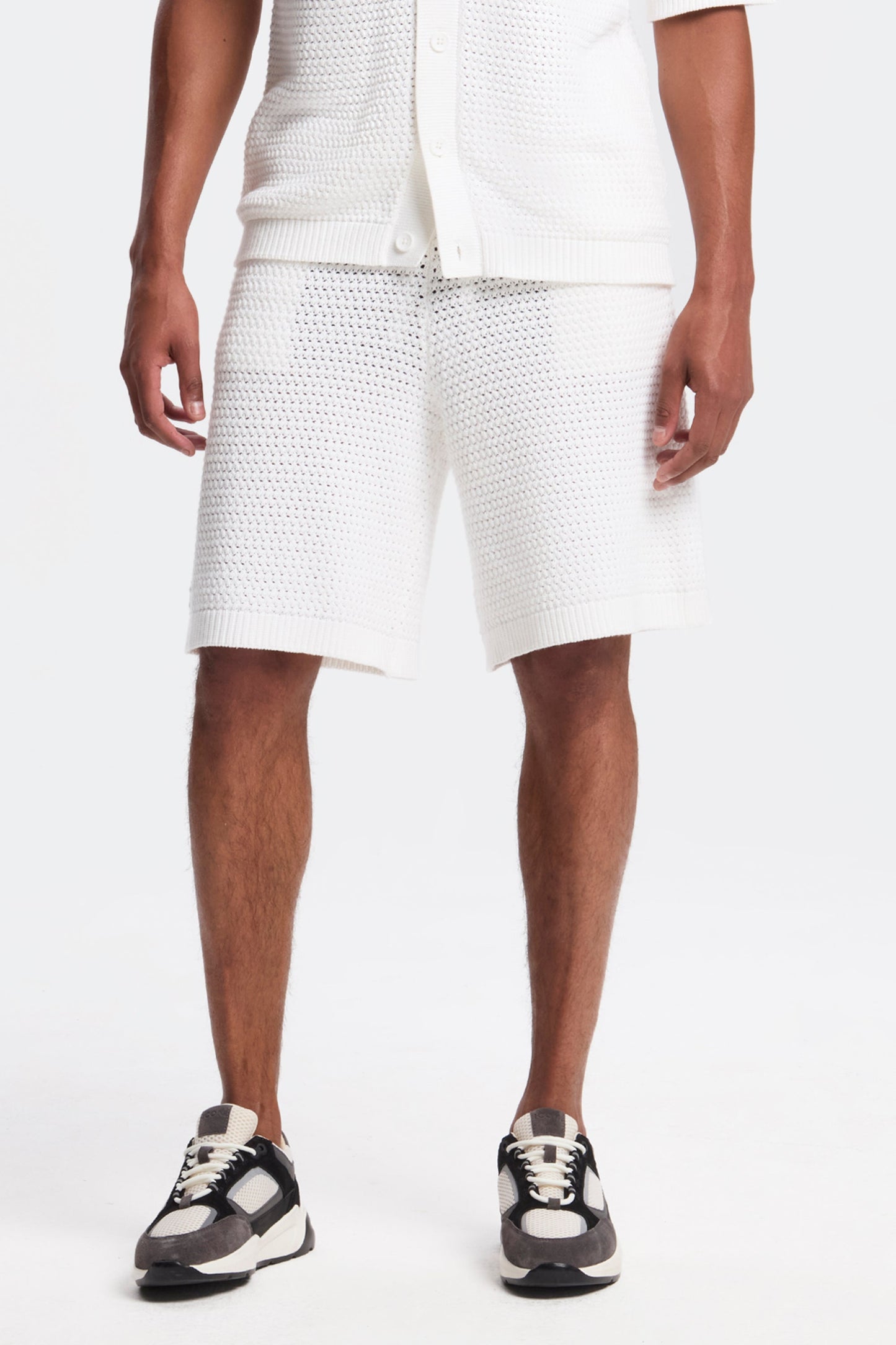 DIE MATESE HÄKELSHORTS