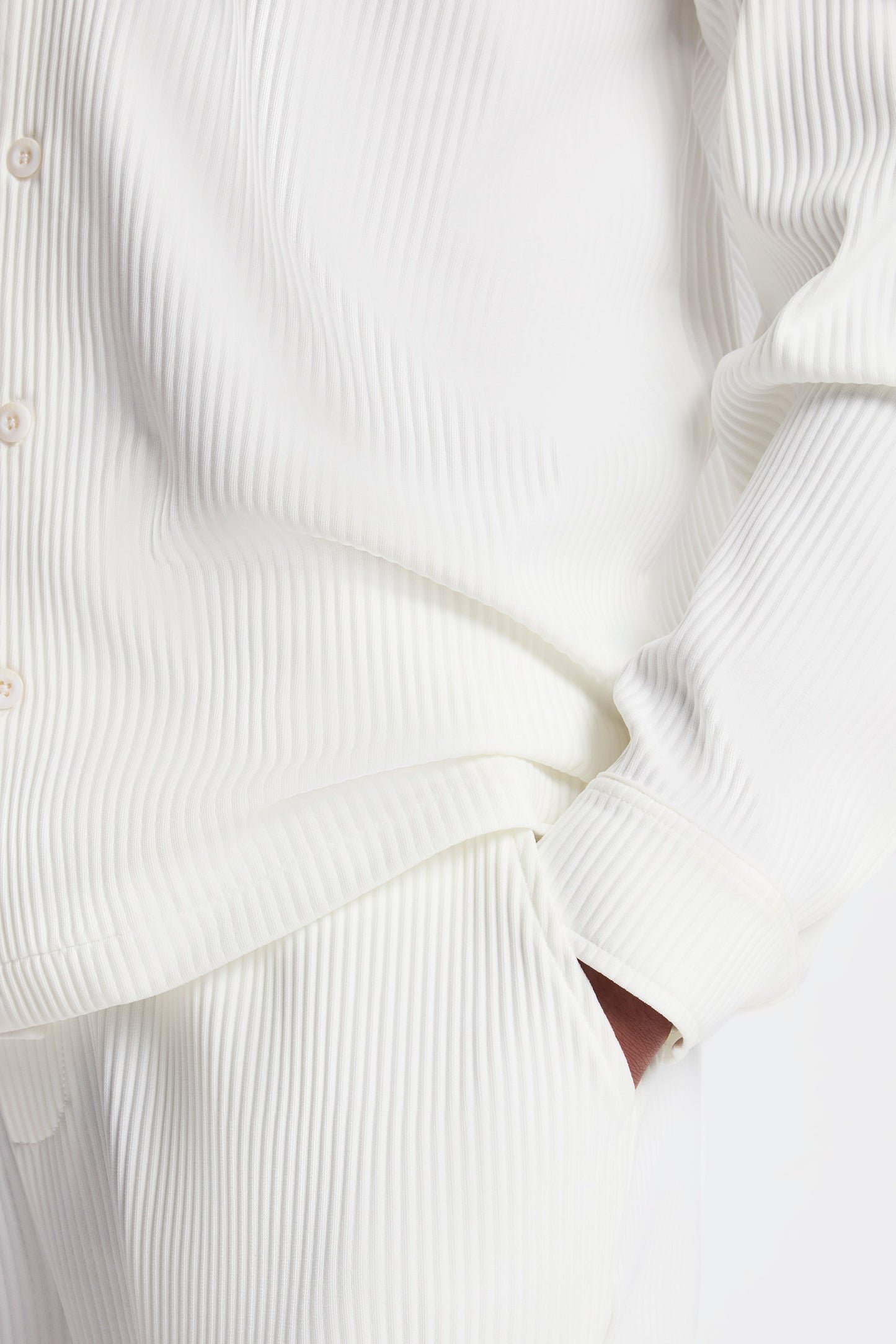 DAS PLISSIERTE LS-SHIRT