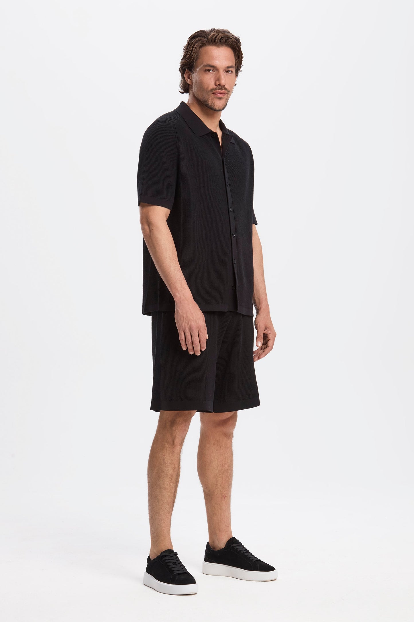 DIE RUSSO STRICKSHORTS