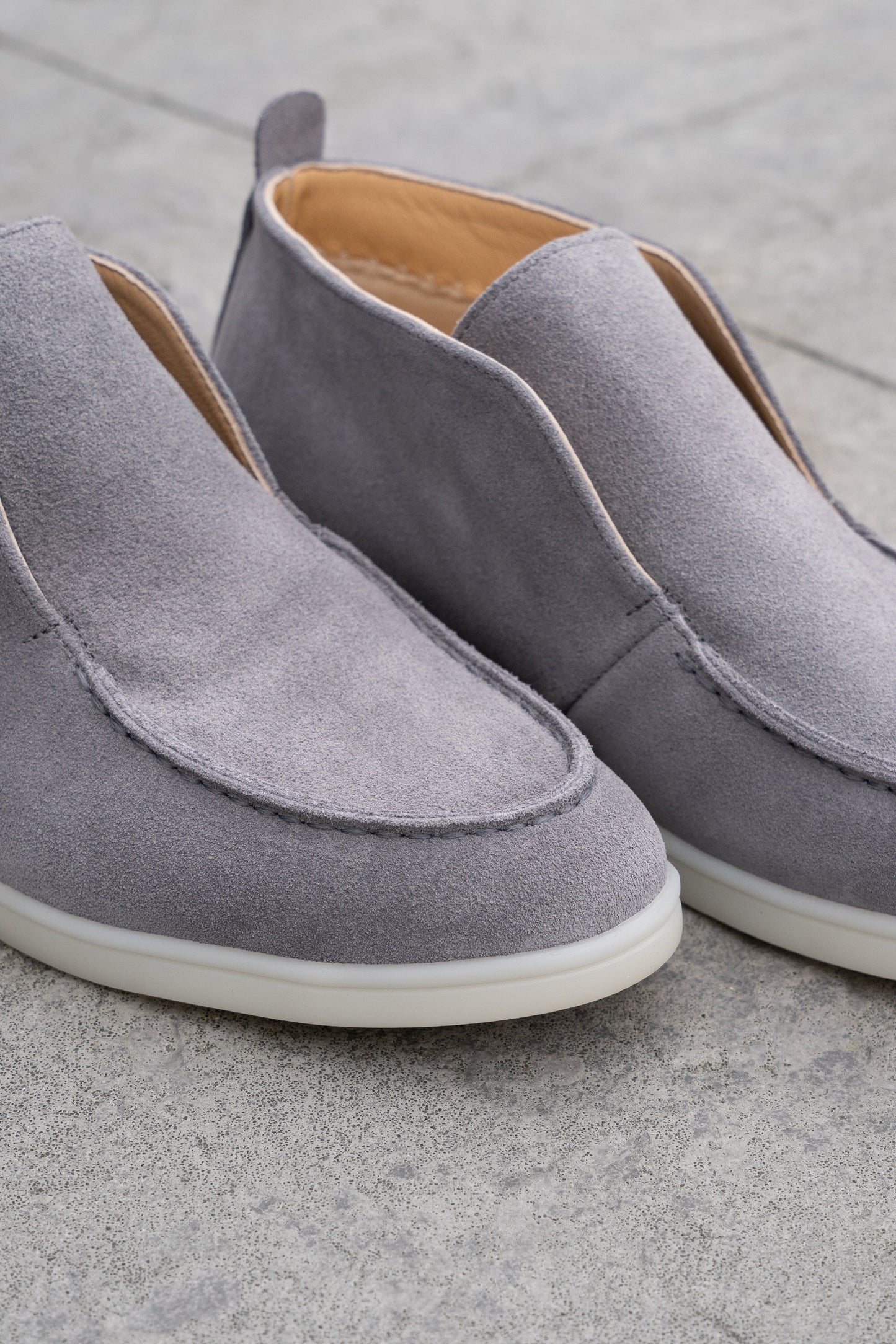 DIE ARONA WILDLEDER-LOAFERS