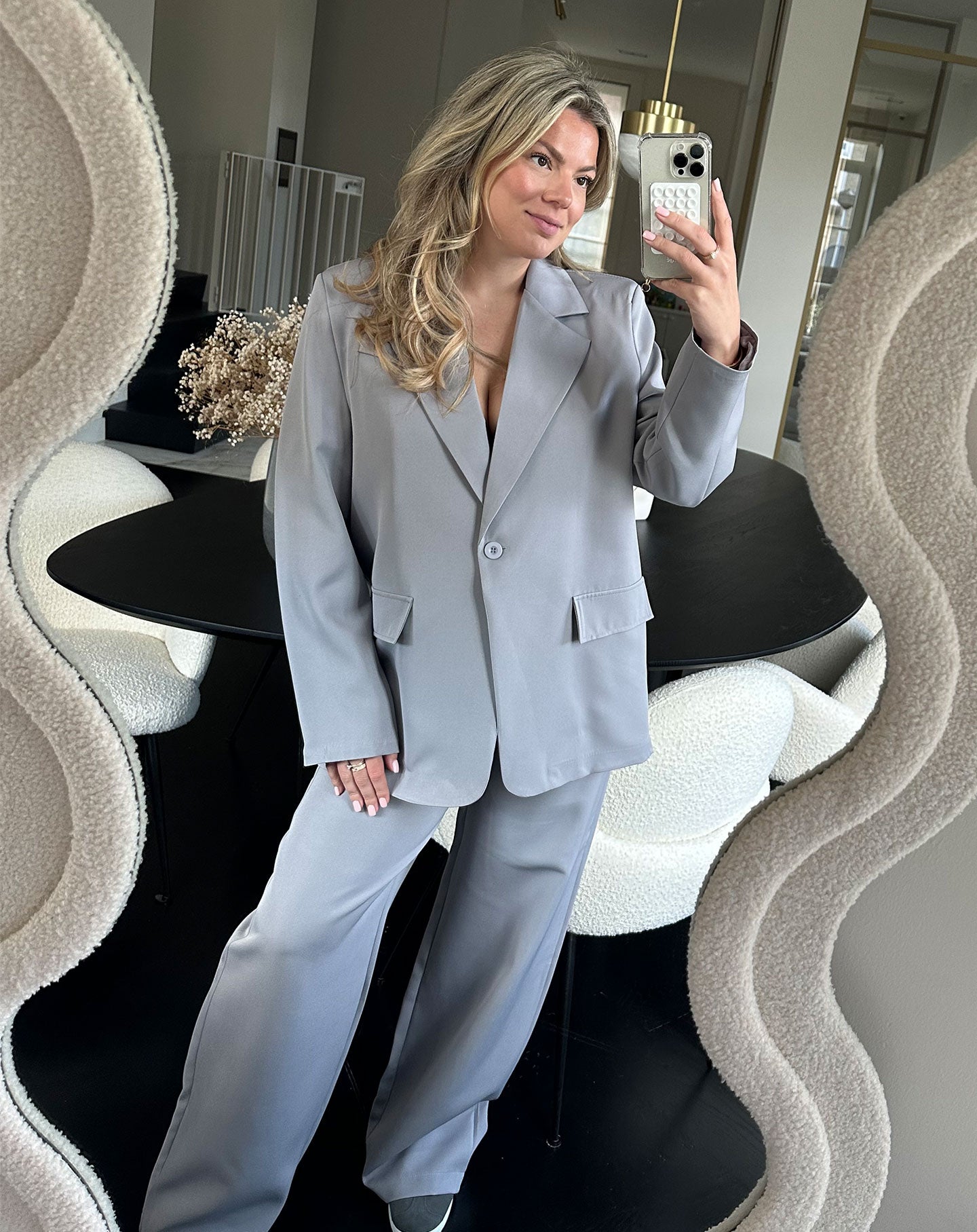 LIZZY OVERSIZED BLAZER LICHTGRIJS