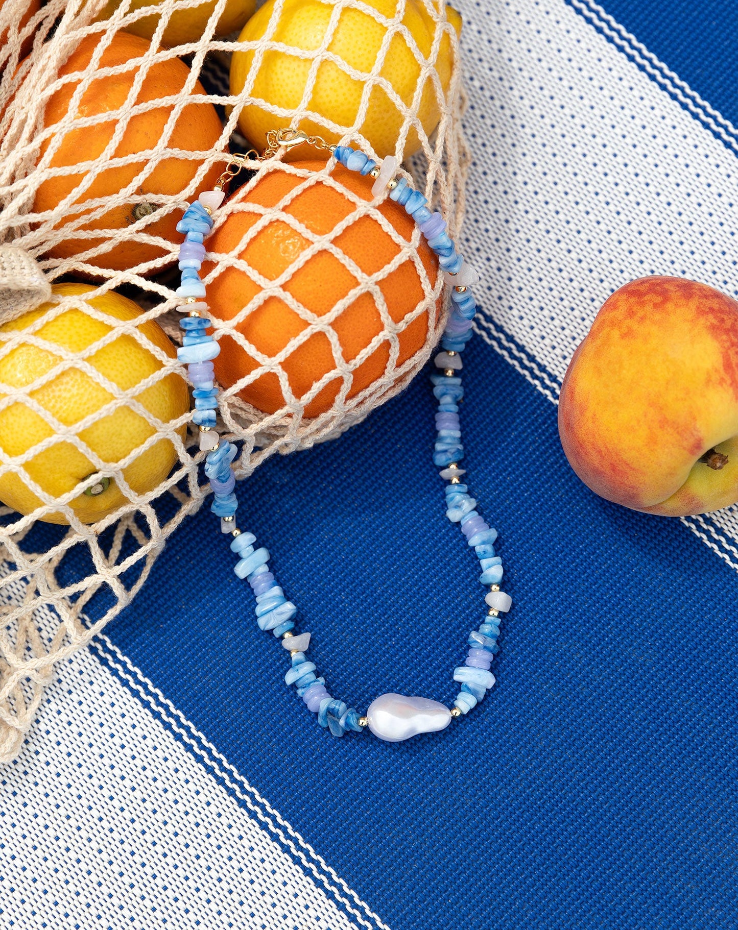 DAIMY BEADS NECKLACE BLAUW