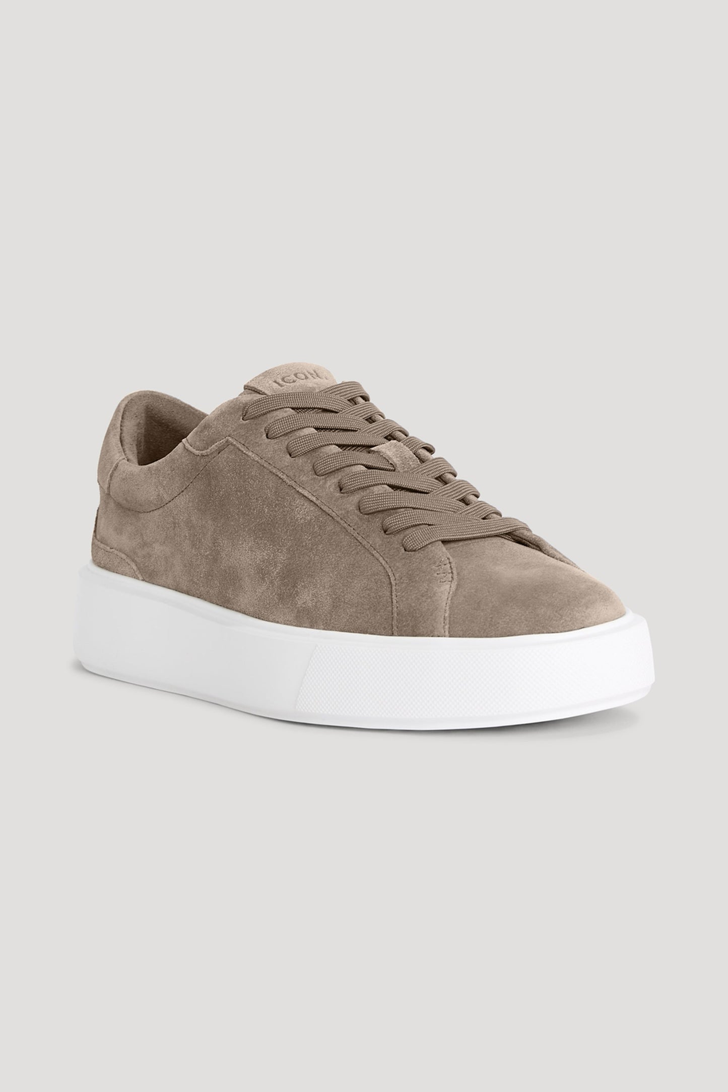 DER KLASSISCHER WILDLEDER-SNEAKERS
