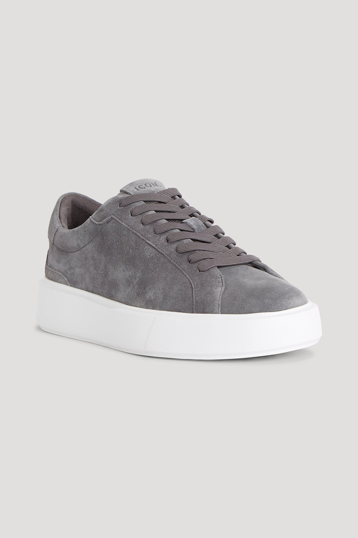DER KLASSISCHER WILDLEDER-SNEAKERS