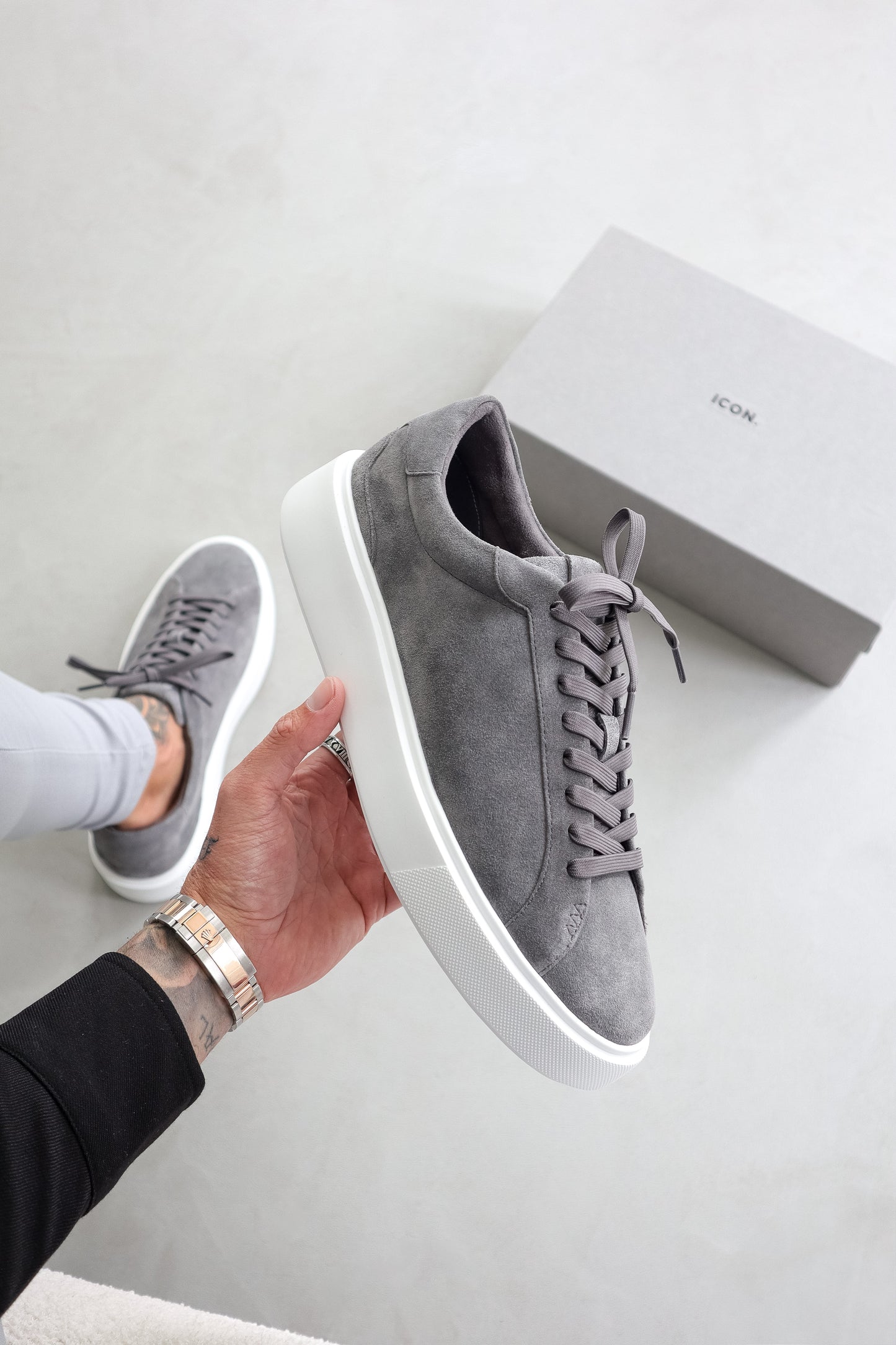 DER KLASSISCHER WILDLEDER-SNEAKERS
