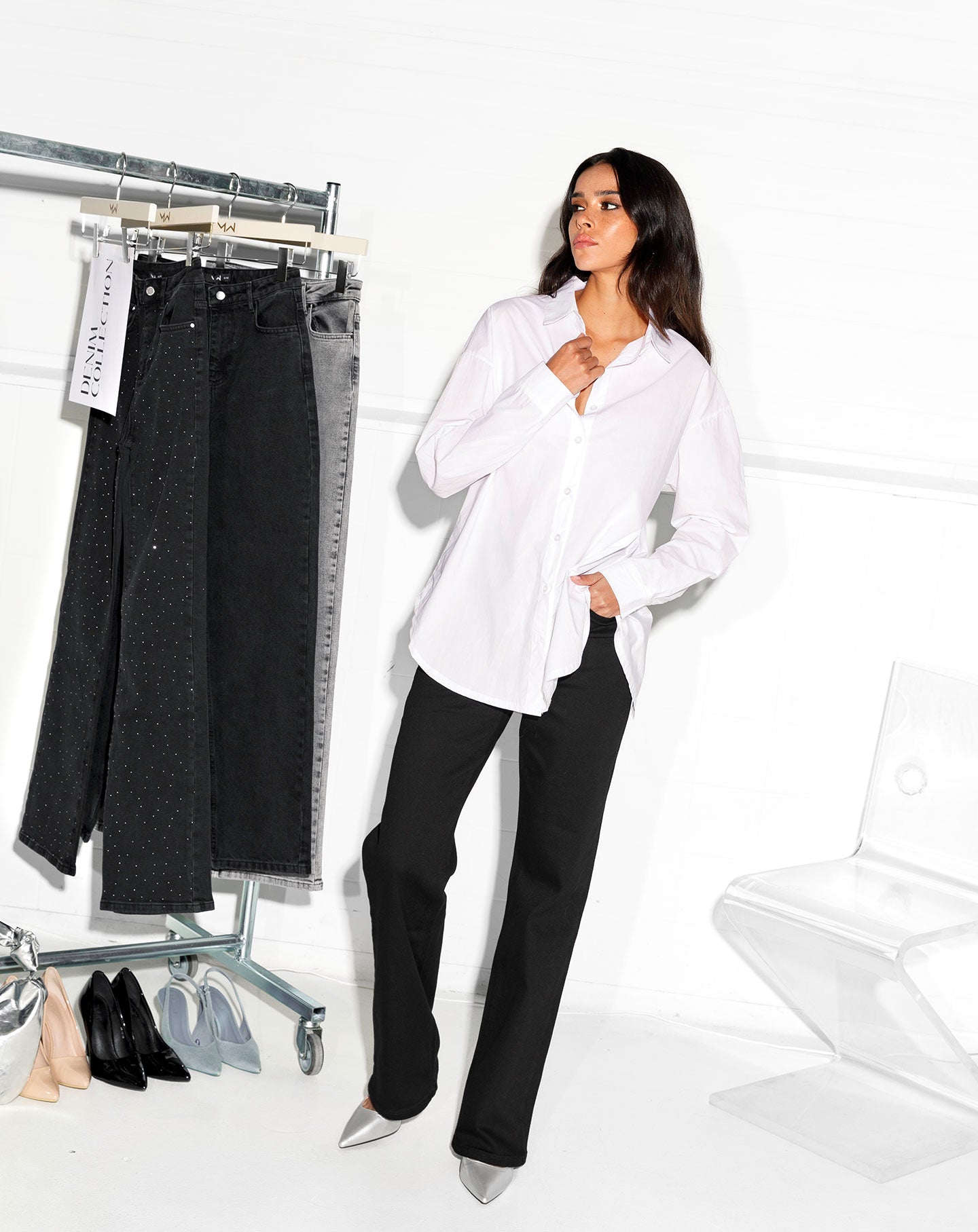 BOOTCUT JEANS ZWART