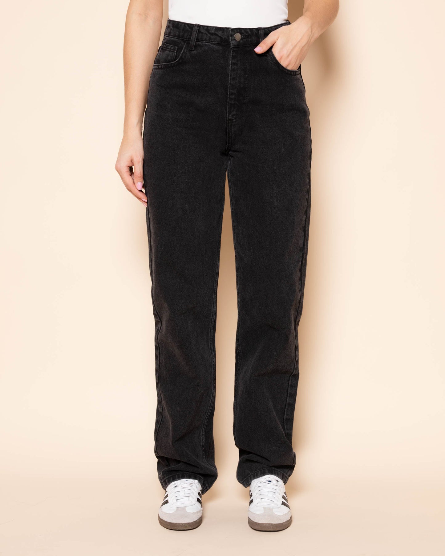 DENIM STRAIGHT LEG JEANS DONKERGRIJS