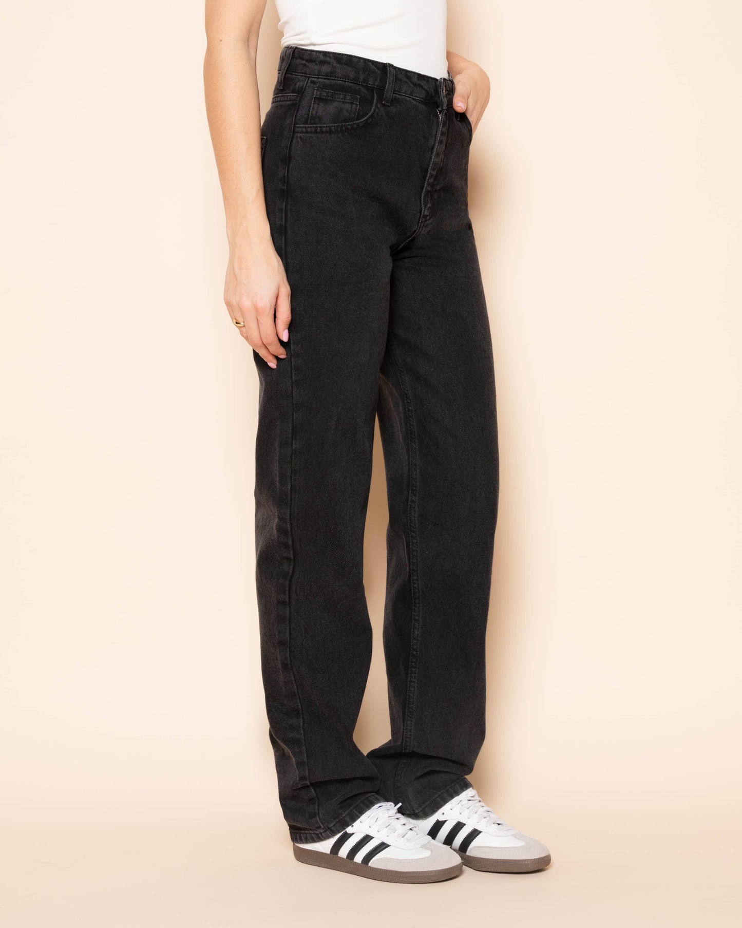 DENIM STRAIGHT LEG JEANS DONKERGRIJS