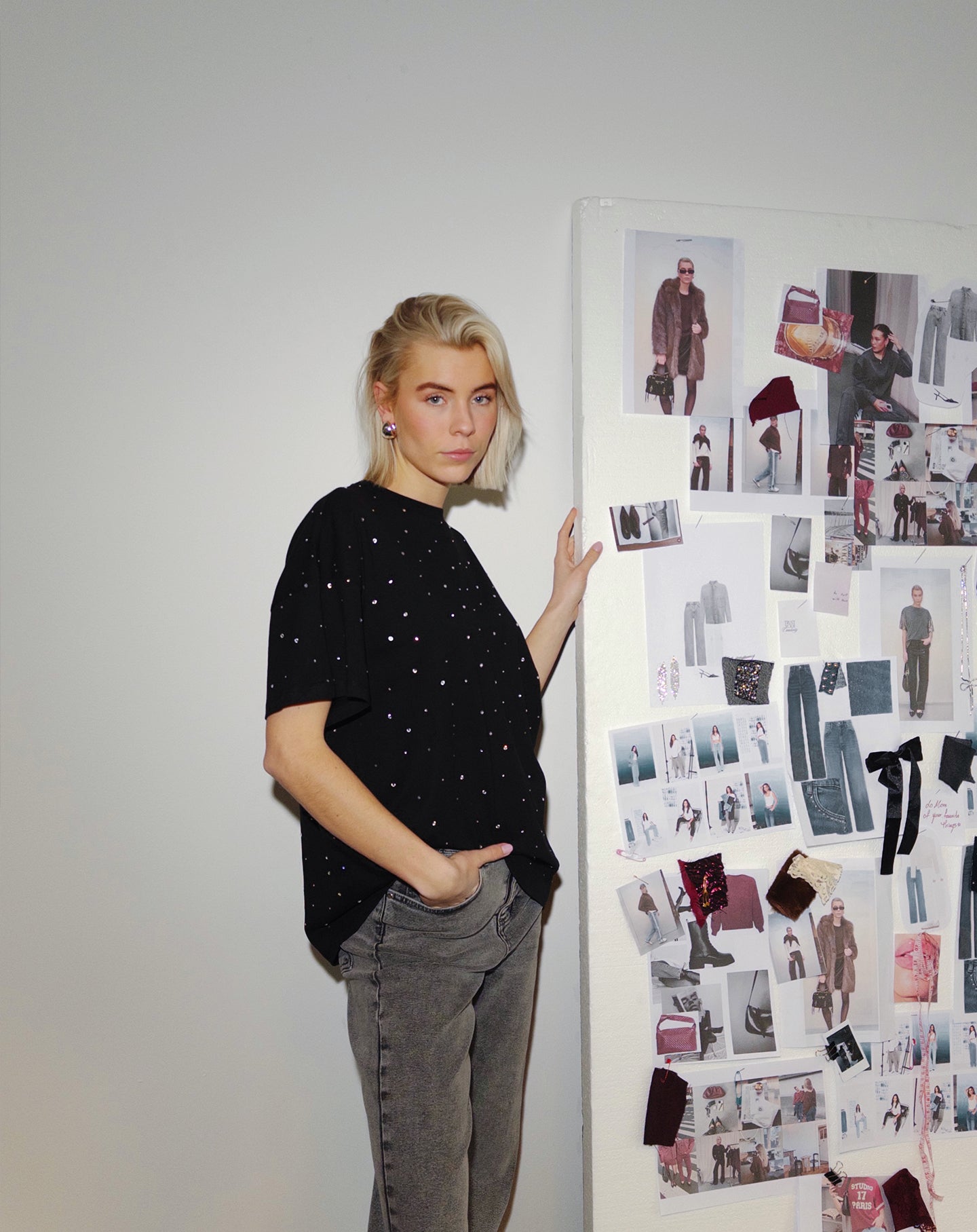 RHINESTONE OVERSIZED TEE ZWART