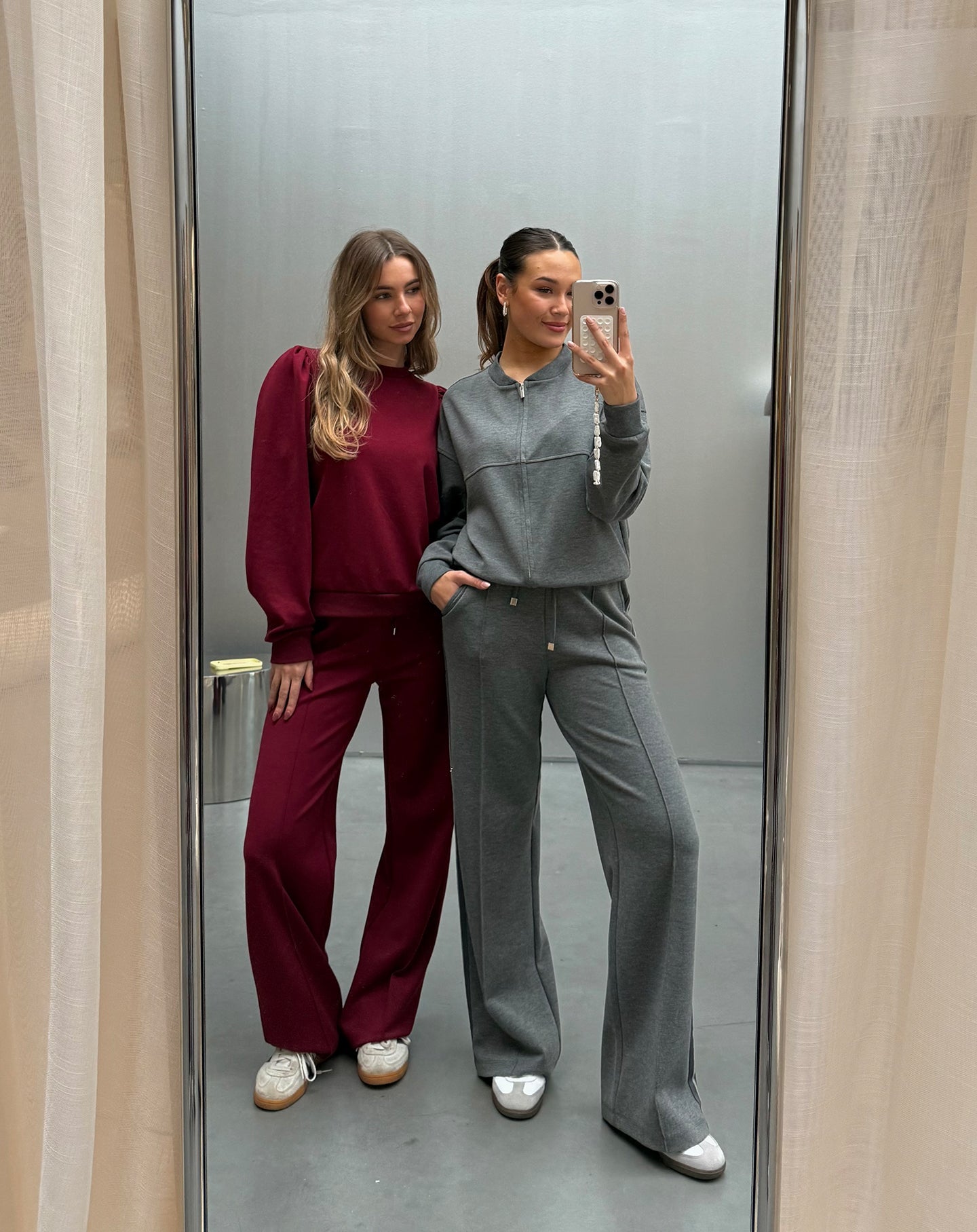 SCUBA PINTUCK PANTS DONKER BURGUNDY