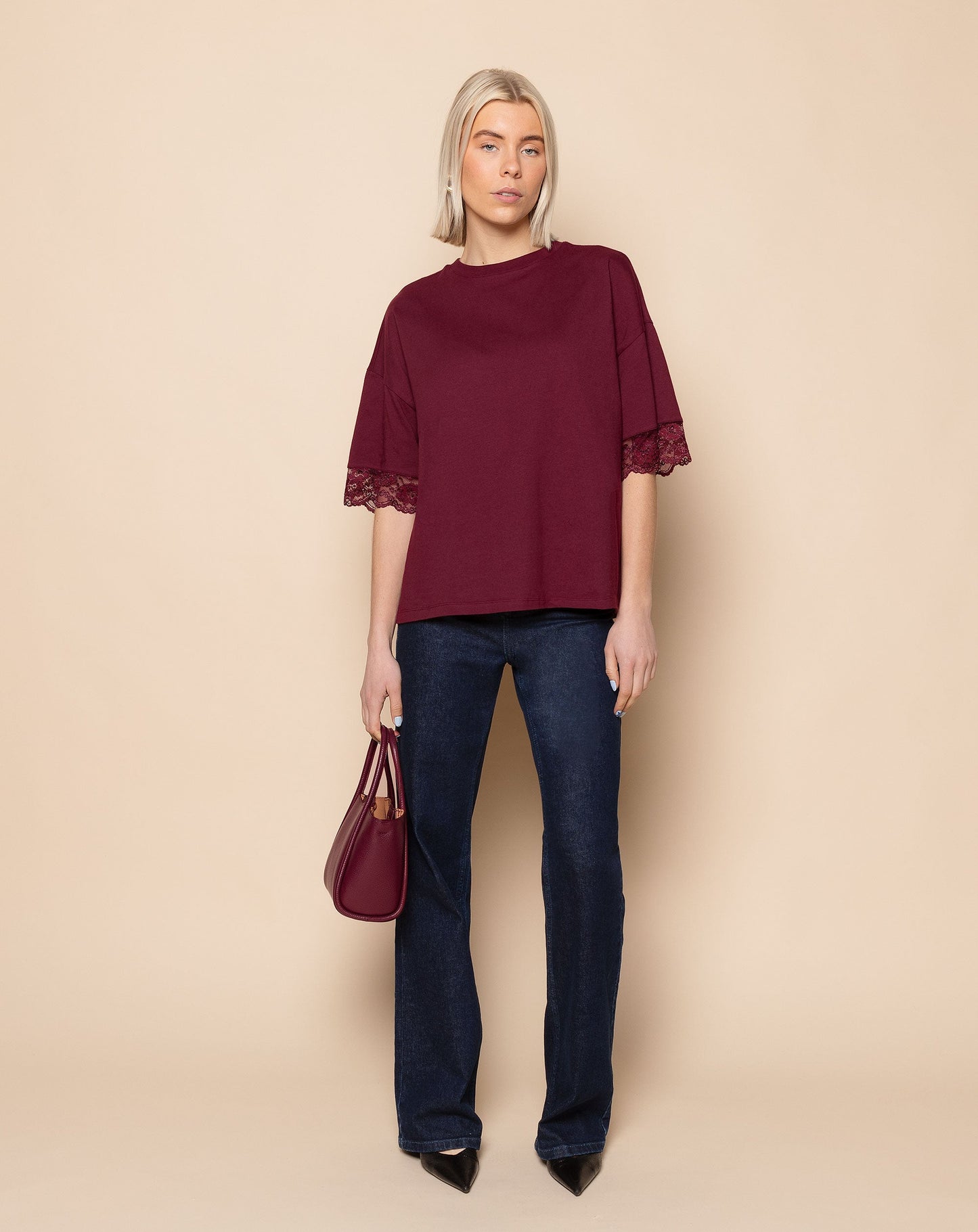 BOOTCUT JEANS DONKERBLAUW