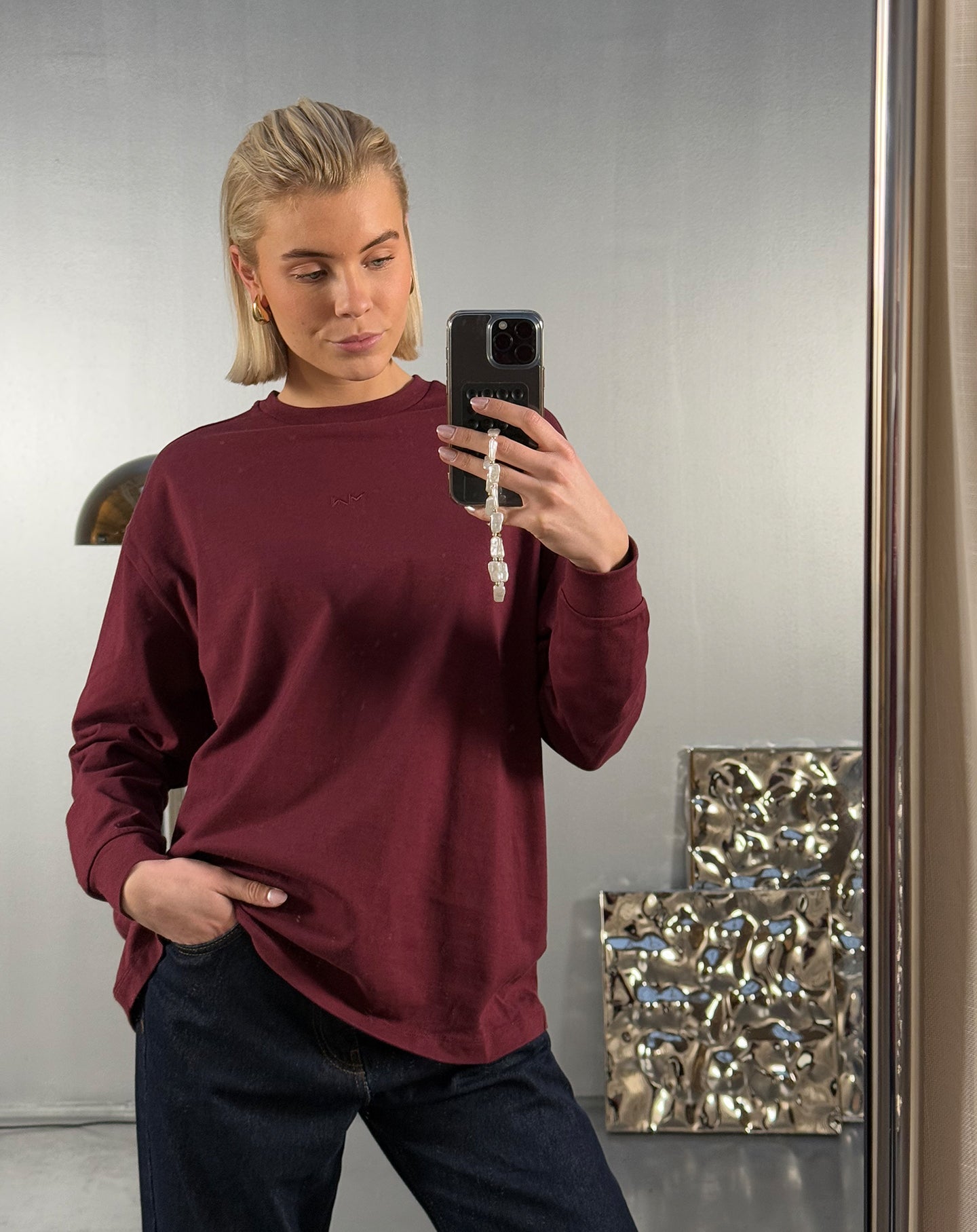 MW EMBROIDERY LONG SLEEVE TEE BURGUNDY