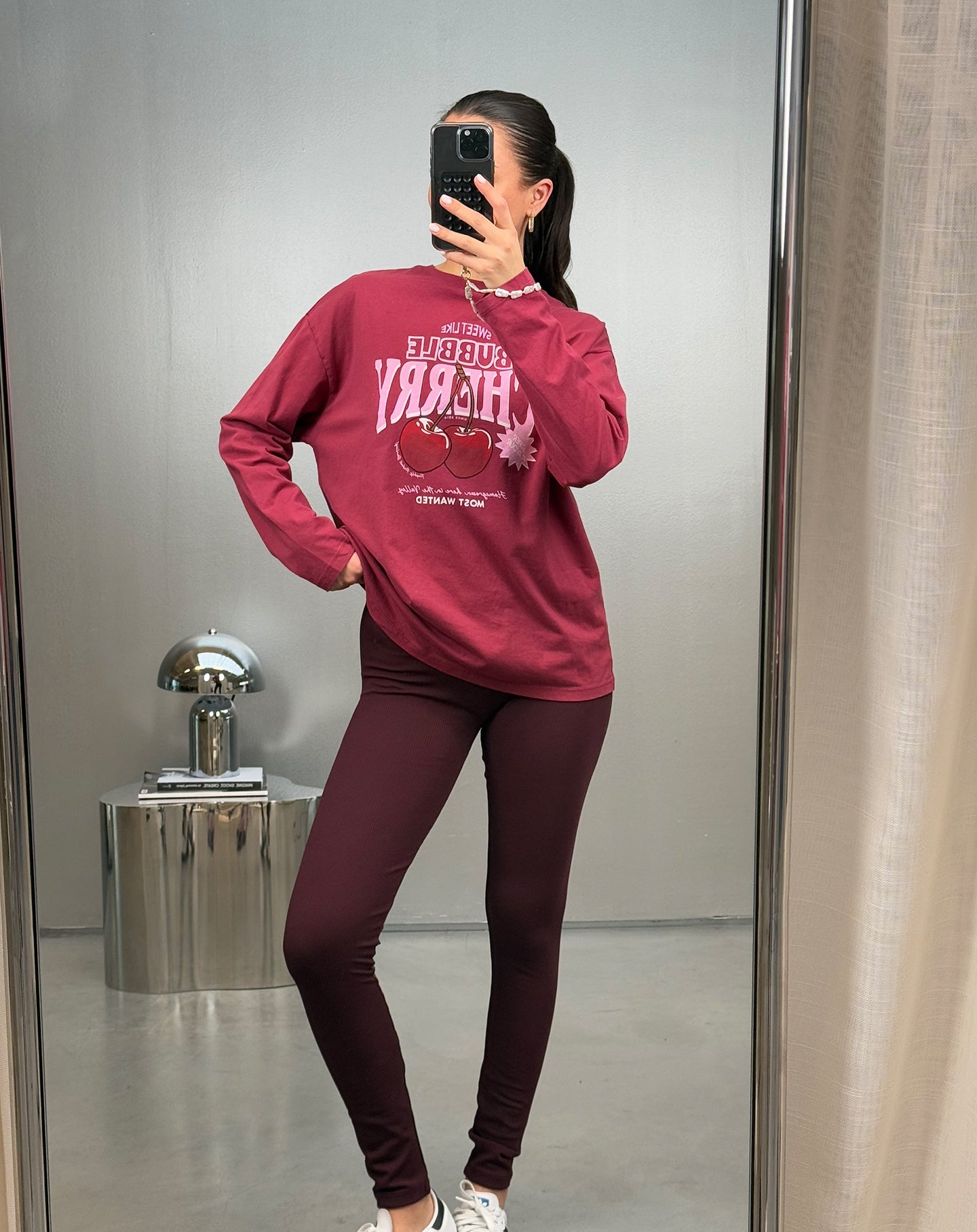 CHERRY LONG SLEEVE TEE BURGUNDY