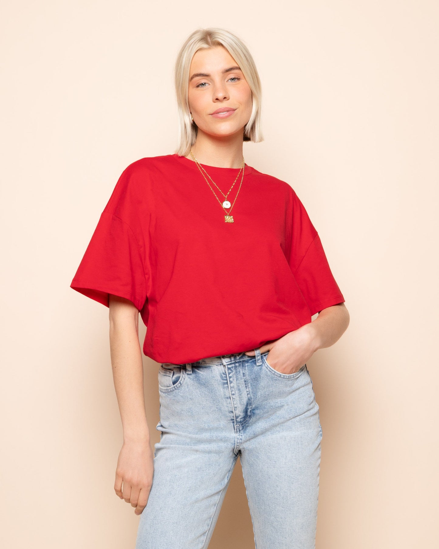 DREAM BIGGER OVERSIZED TEE ROOD