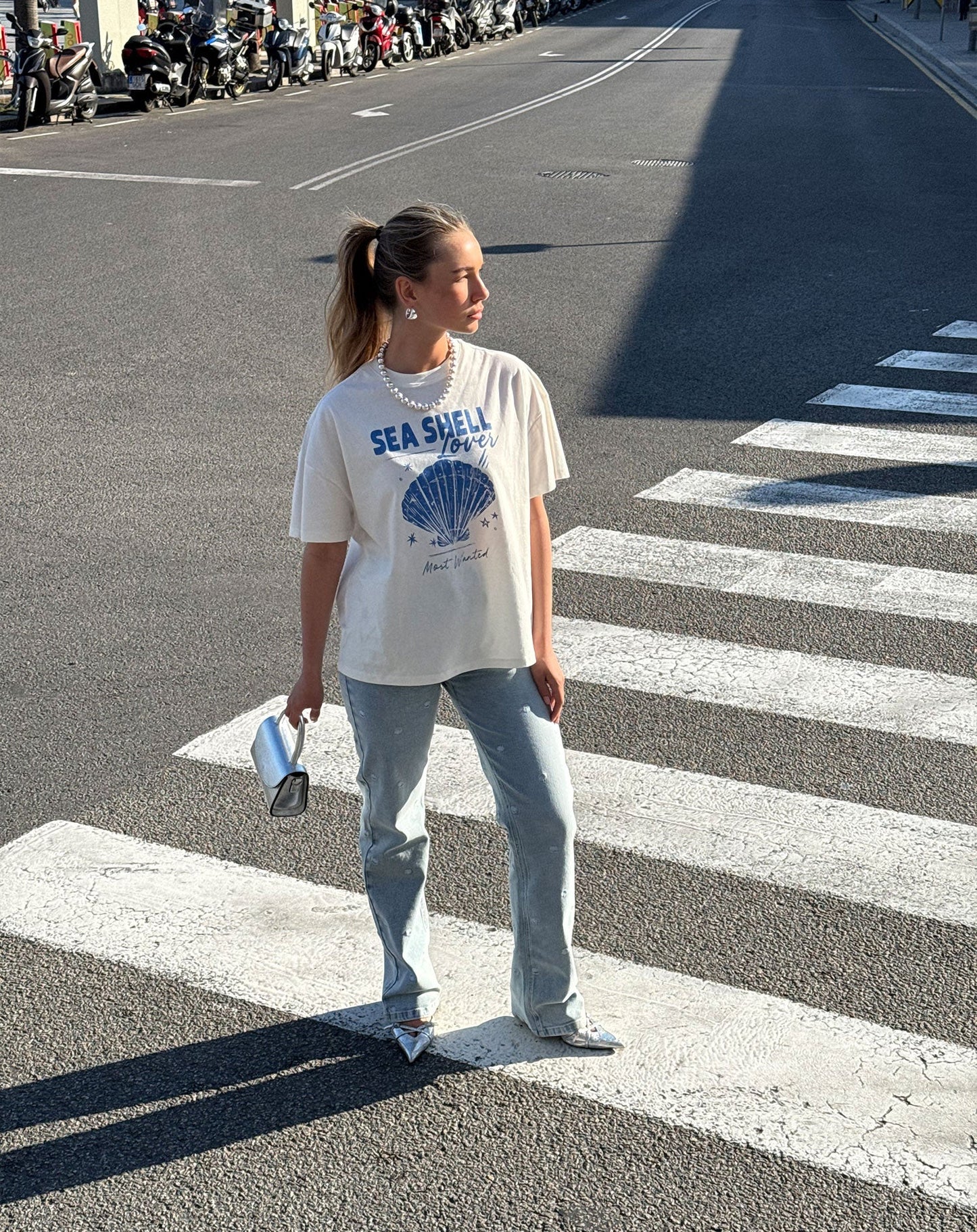 SEASHELL LOVER OVERSIZED TEE CRÈME