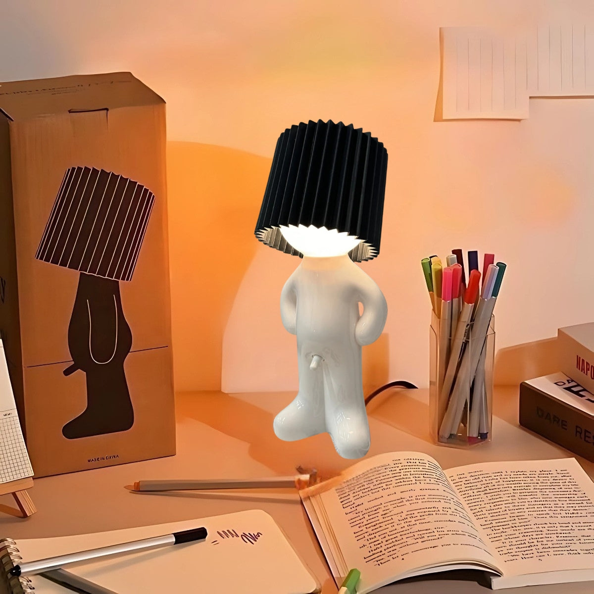 Naughty Glow Guy™ | Grappig, brutaal, met een grenzeloze glimlach!