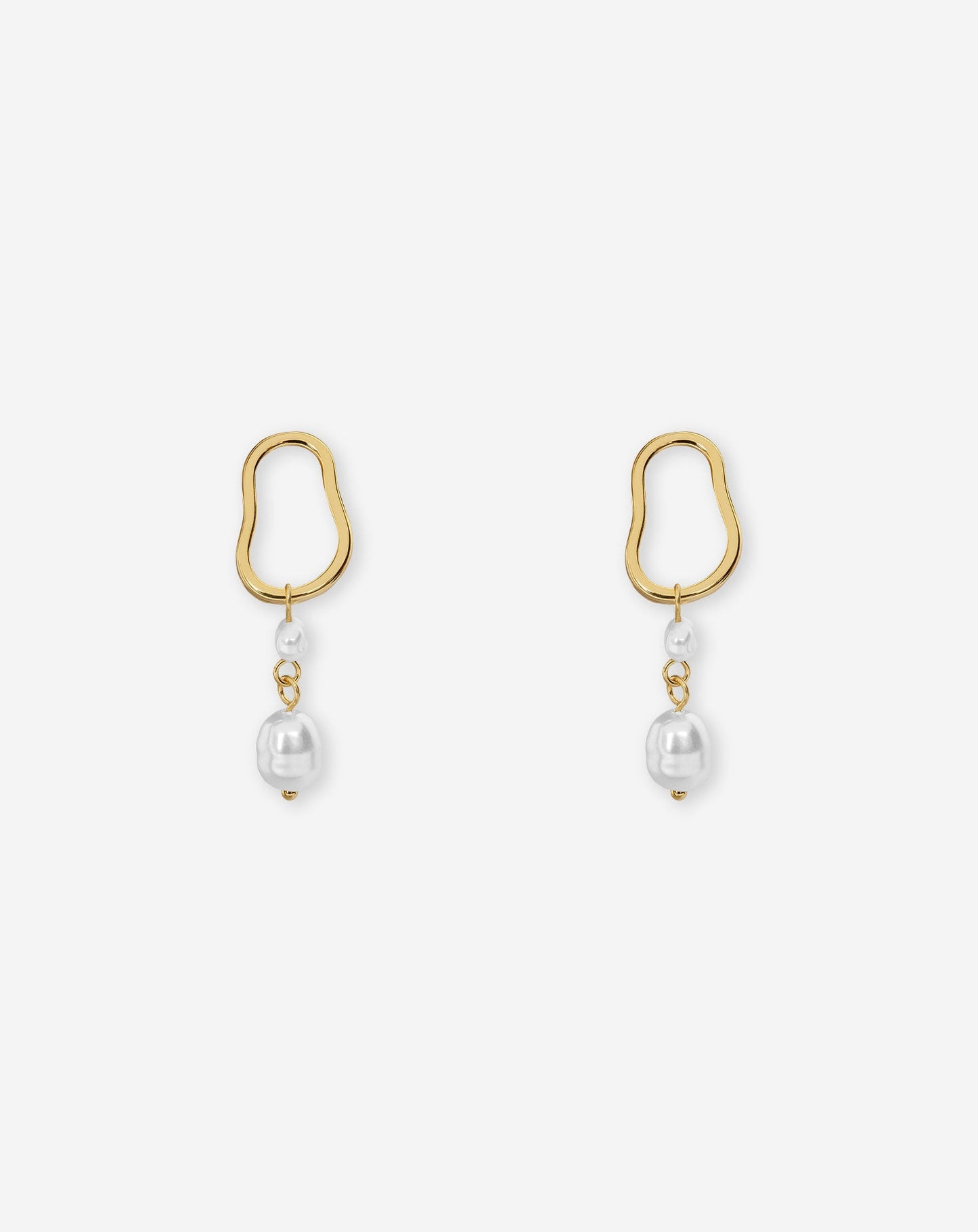 CURVY PEARL EARRINGS