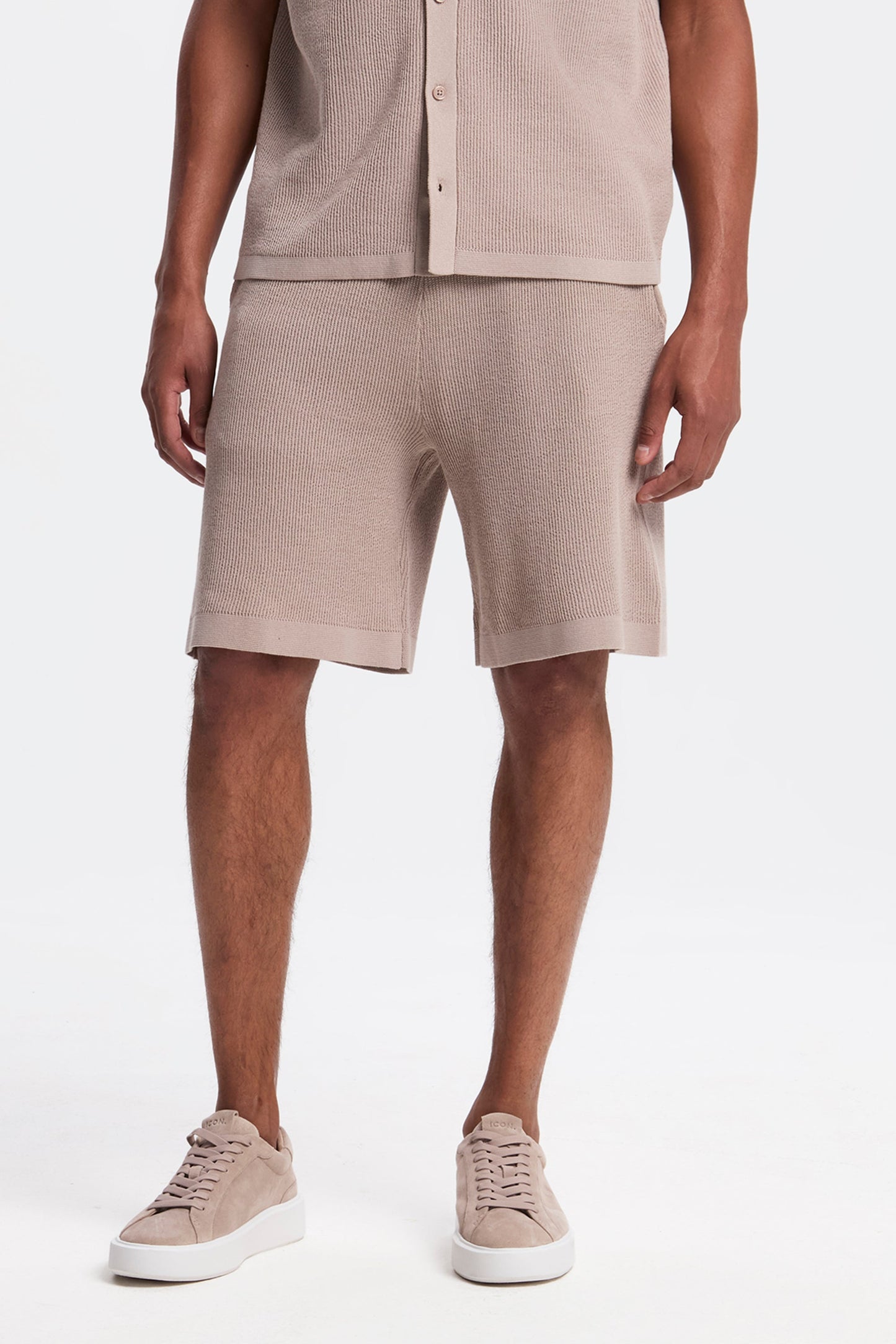 DIE RUSSO STRICKSHORTS