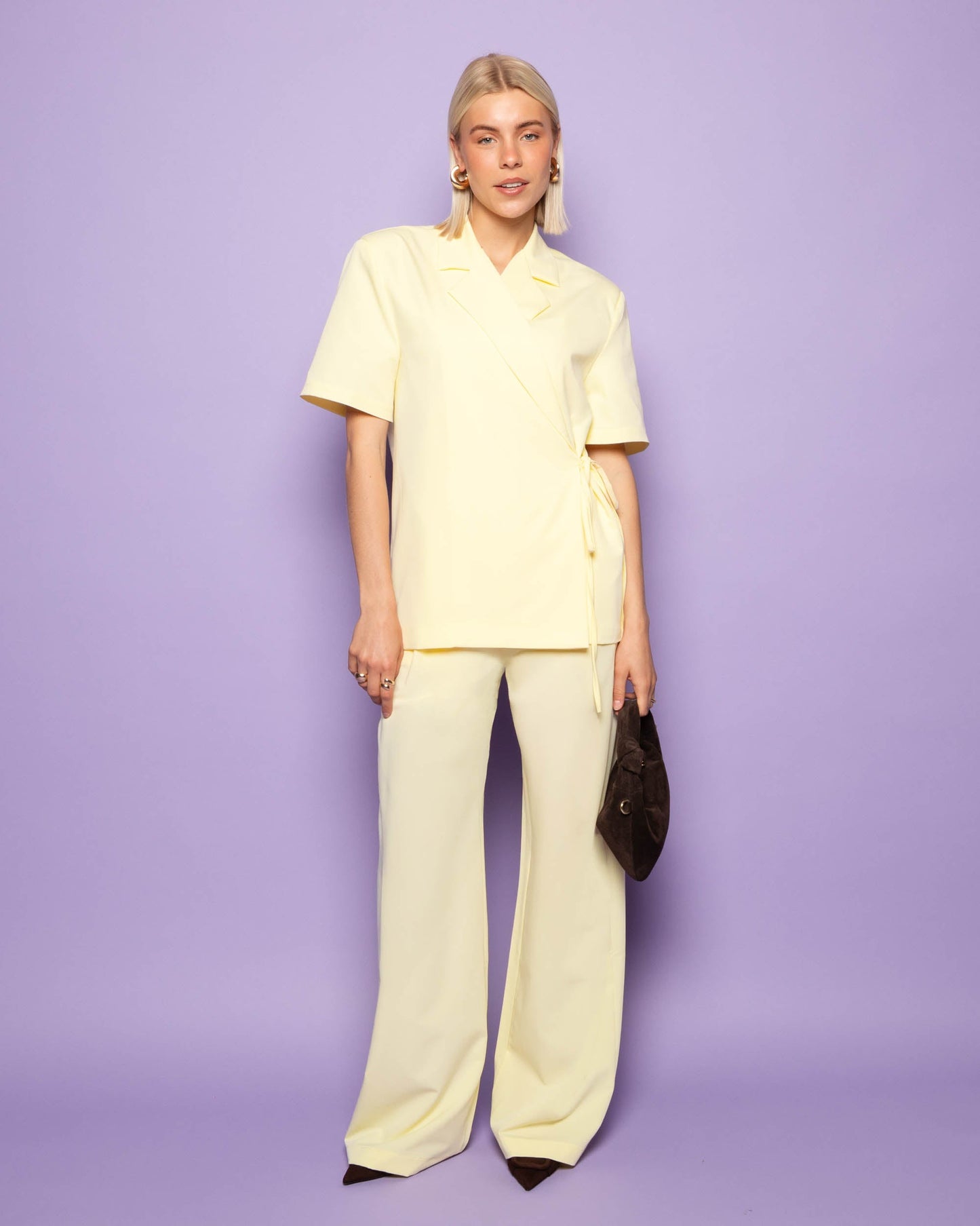 ZOEY STRAIGHT LEG PANTALON BOTERGEEL