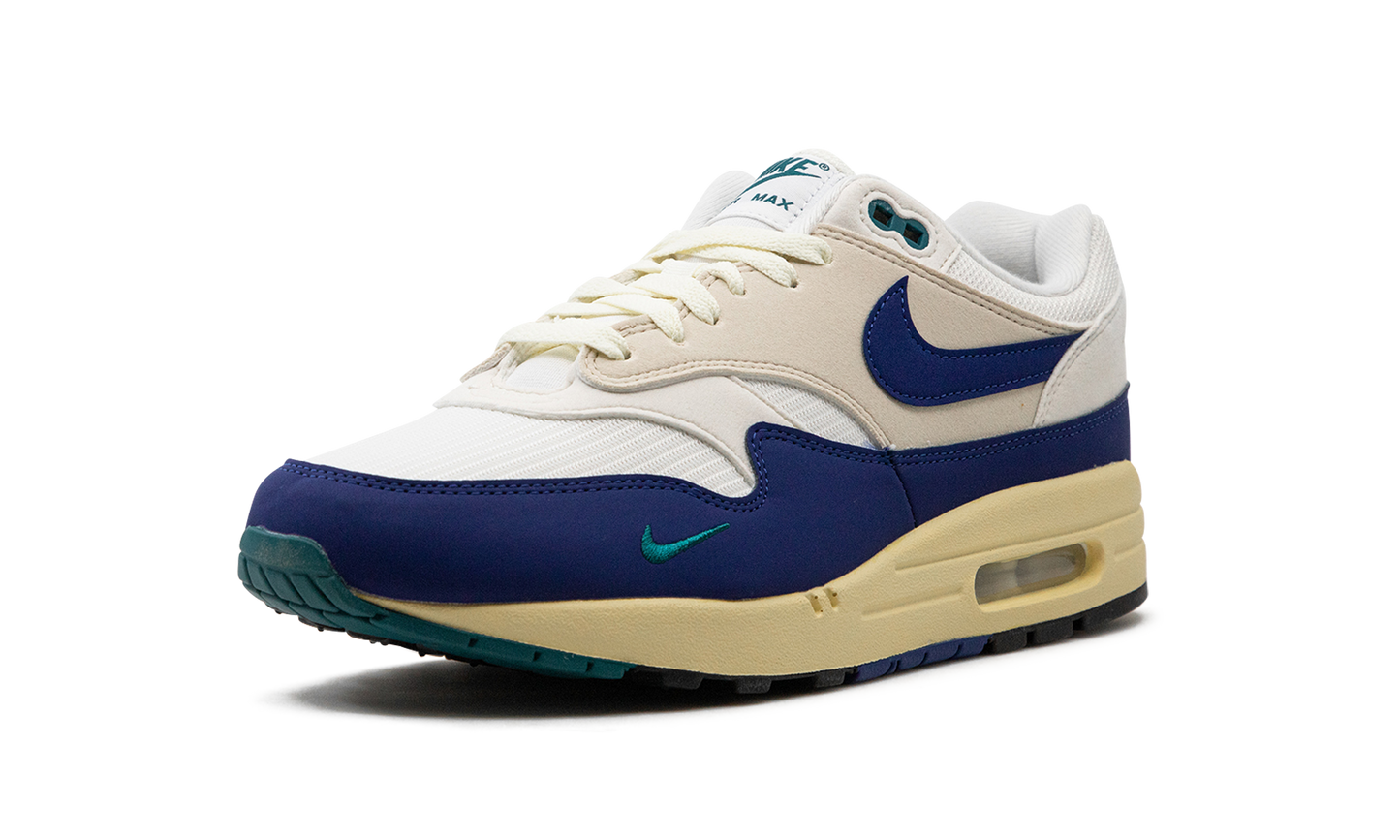 Nike Air Max 1 Athletic Department Tiefes Königsblau
