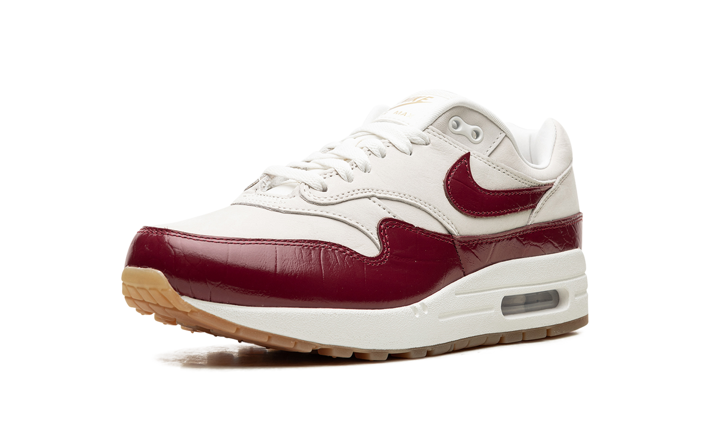 Nike Air Max 1 LX Team Rot