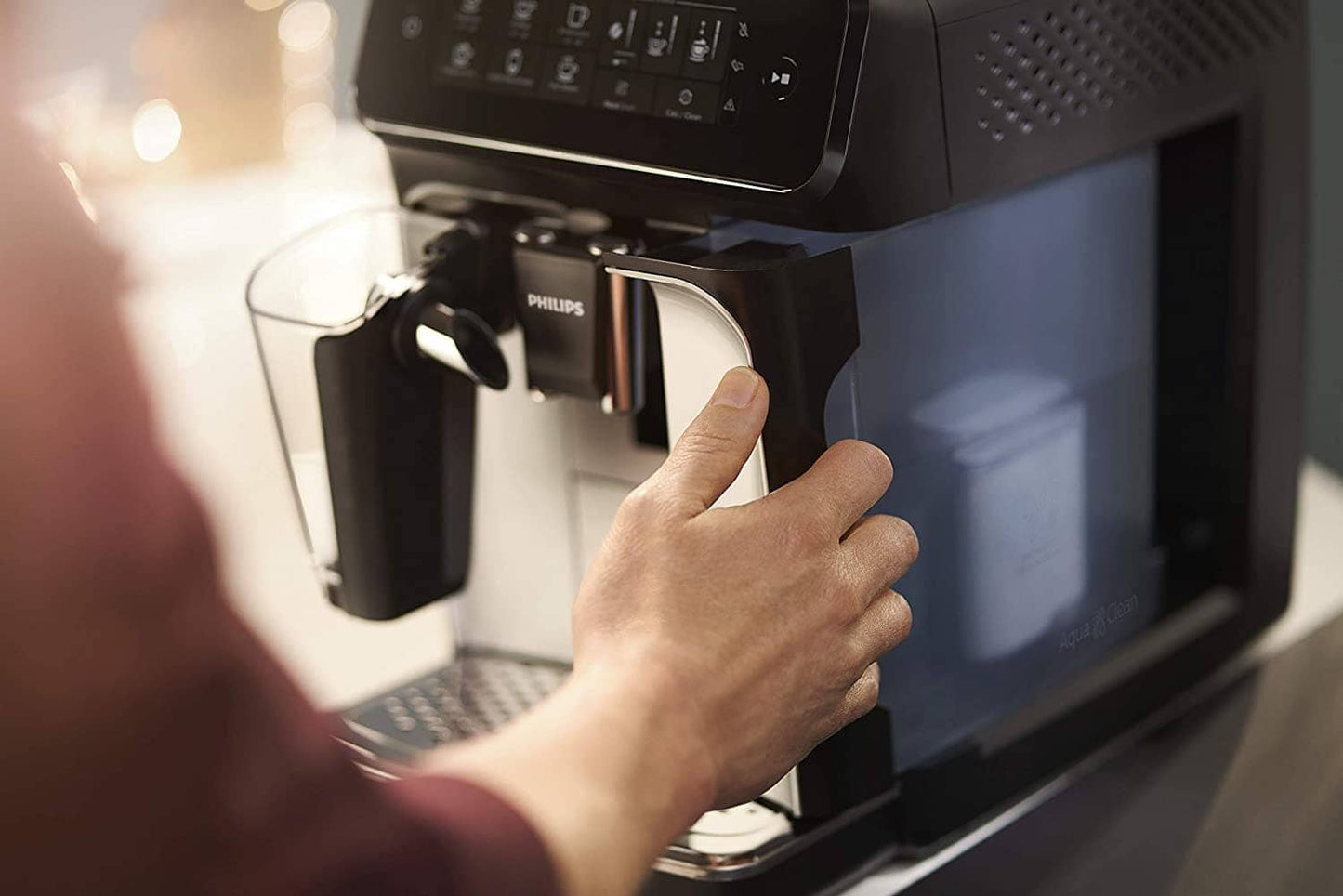 Philips 3200 LatteGo mit Eiskaffee-Espressomaschine EP3241/74 – Generalüberholt