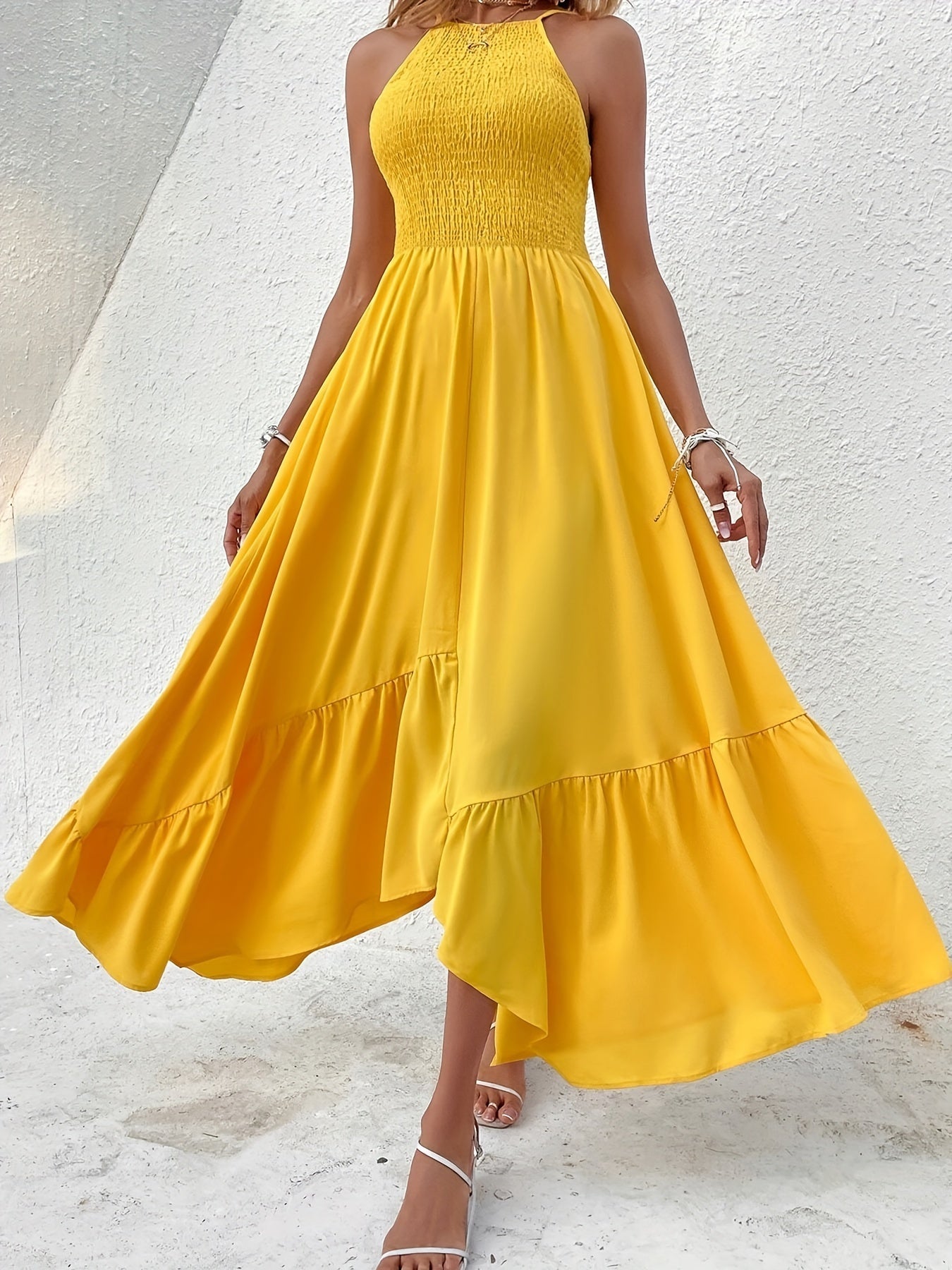 Stella | Zomerse Maxi Jurk met Halternek en Speelse Ruches