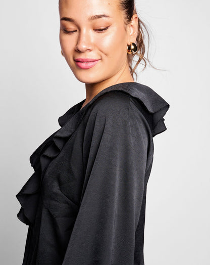 CHRISTY RUFFLE TOP ZWART
