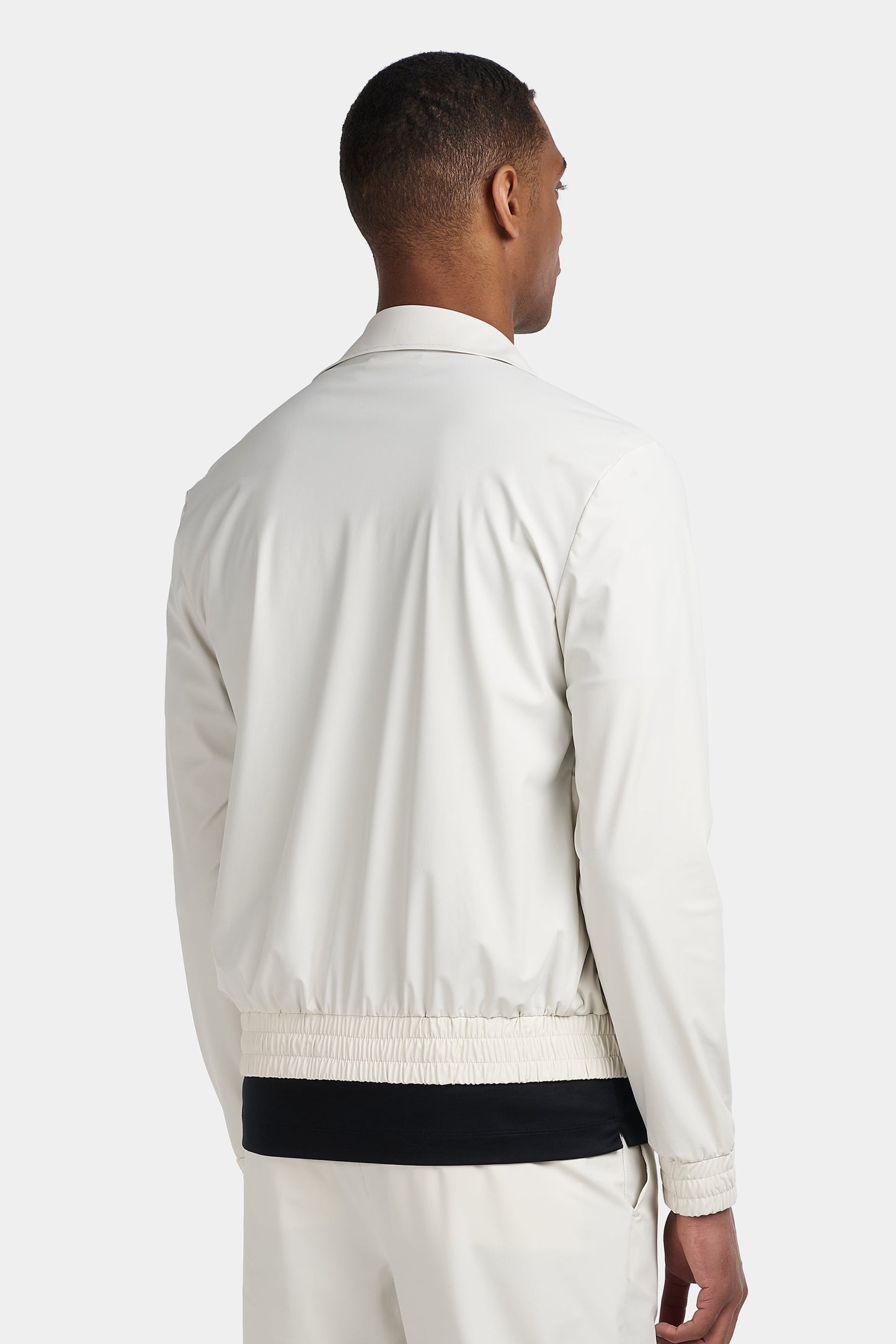 DIE REISEJACKE