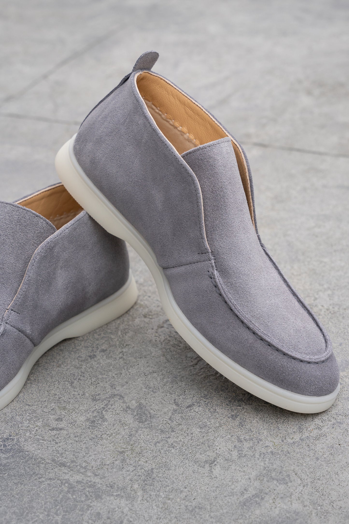 DIE ARONA WILDLEDER-LOAFERS