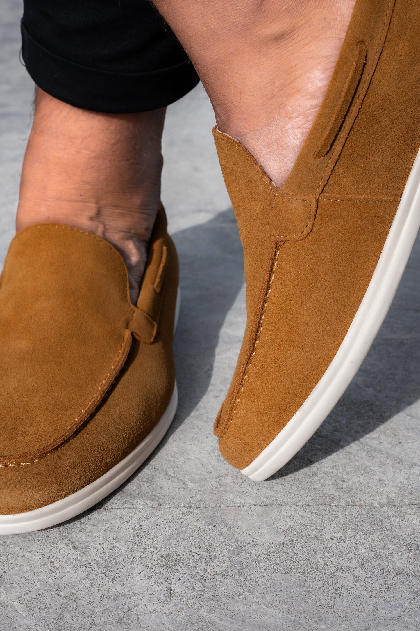 DIE VENETO-LOAFERS AUS WILDLEDER