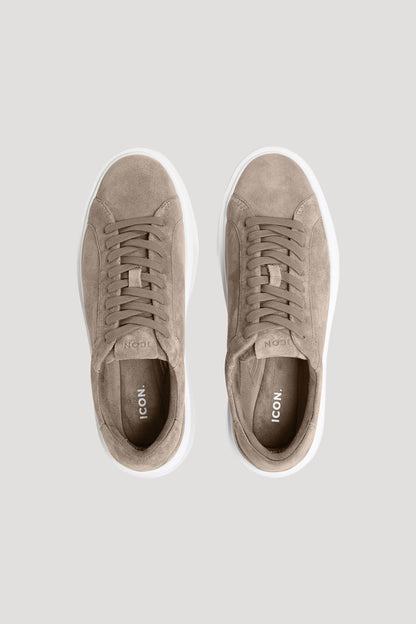 DER KLASSISCHER WILDLEDER-SNEAKERS