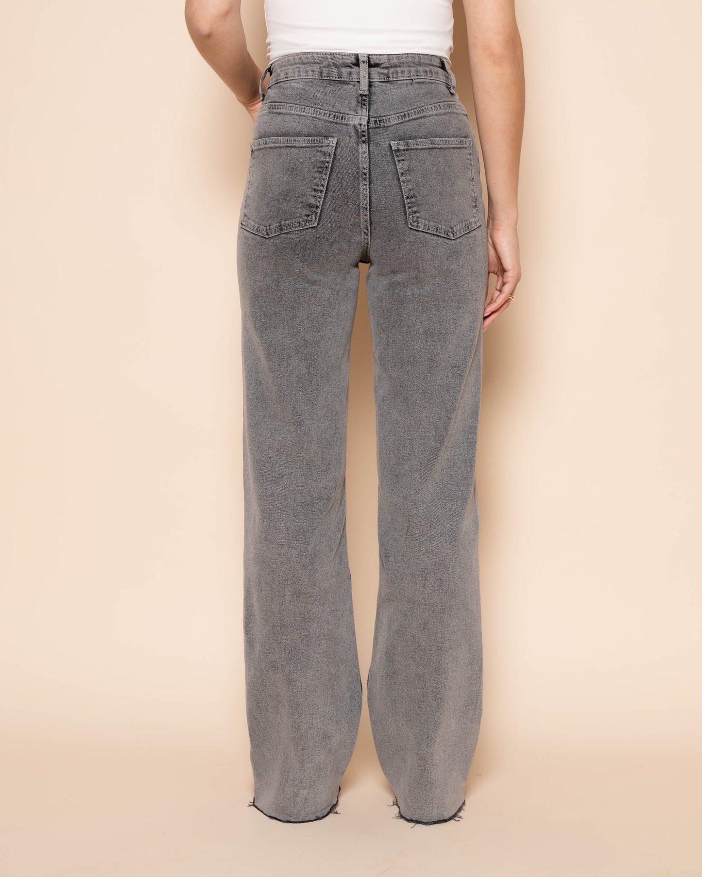 BOOTCUT RAW EDGE JEANS GRIJS
