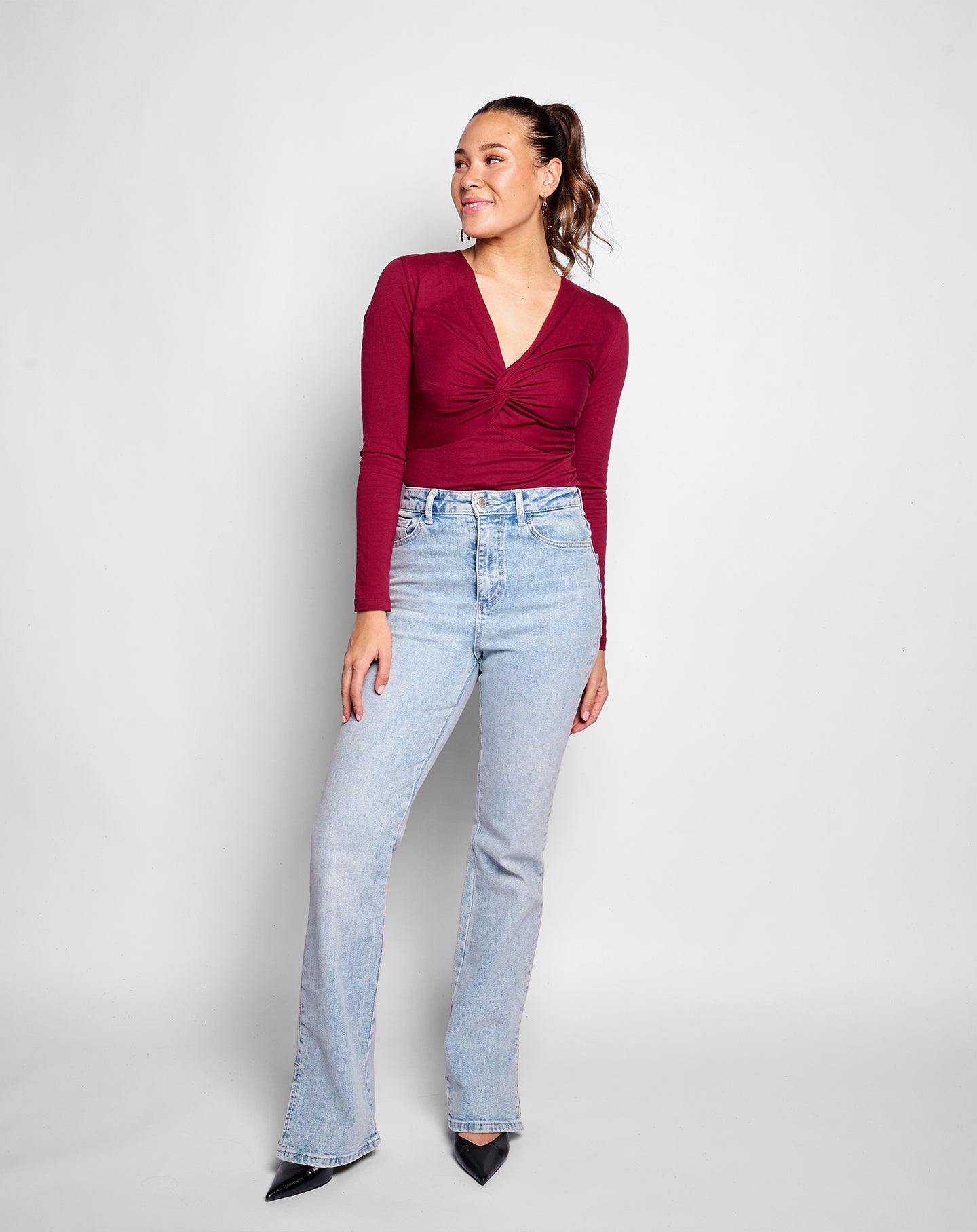 BOOTCUT SLIT JEANS LICHTBLAUW